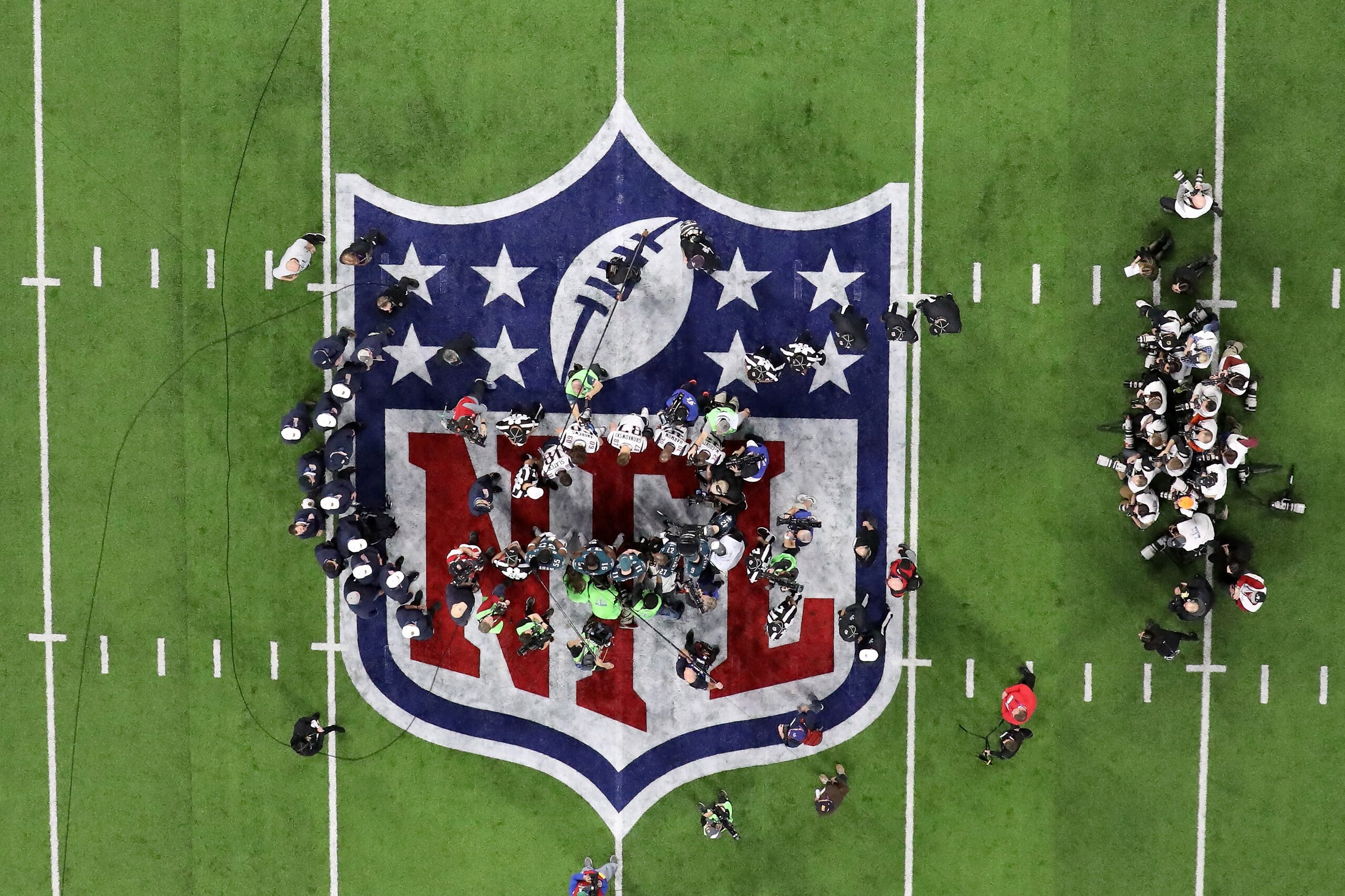 MINNEAPOLIS, MN - FEBRUARY 04: A view of the coin toss prior to Super Bowl LII between the New England Patriots and the Philadelphia Eagles at U.S. Bank Stadium on February 4, 2018 in Minneapolis, Minnesota.  (Photo by Rob Carr/Getty Images)
