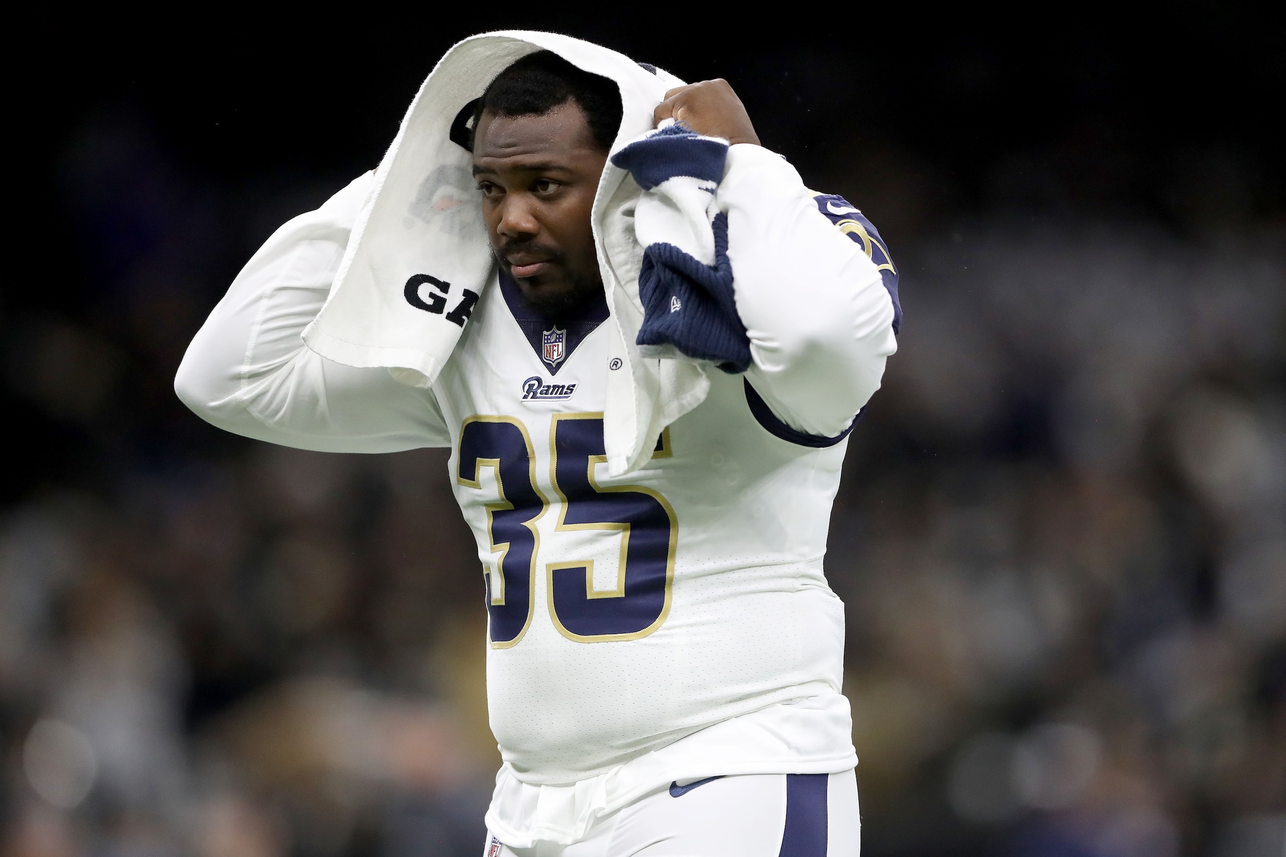NEW ORLEANS, LOUISIANA - JANUARY 20: C.J. Anderson #35 of the Los Angeles Rams looks on prior to the NFC Championship game against the New Orleans Saints at the Mercedes-Benz Superdome on January 20, 2019 in New Orleans, Louisiana. (Photo by Streeter Leck