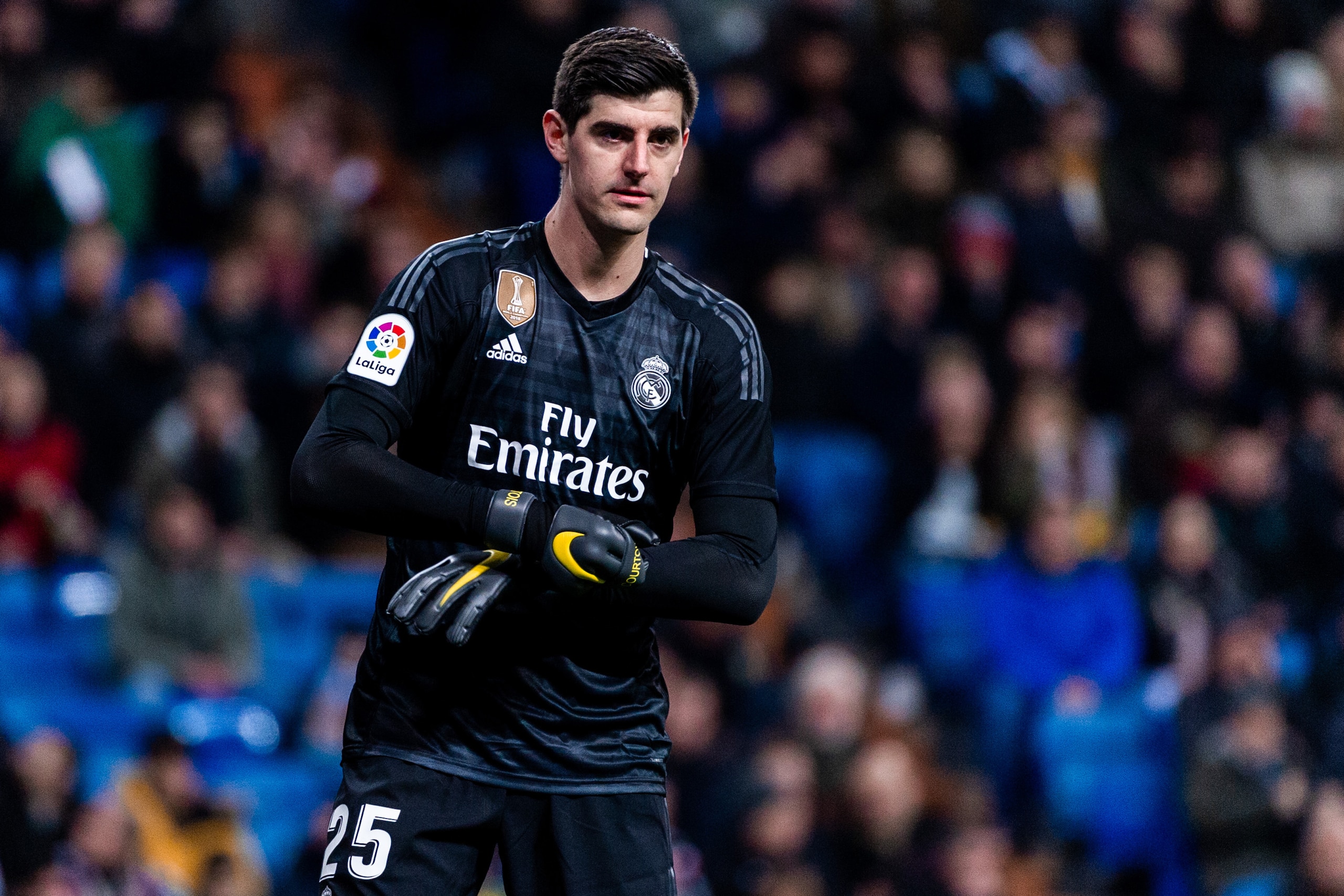 MADRID, SPAIN - FEBRUARY 03: Courtois, #25 of Real Madrid during the La Liga match between Real Madrid CF and Deportivo Alaves at Estadio Santiago Bernabeu on February 03, 2019 in Madrid, Spain. (Photo by Sonia Canada/Getty Images) MADRID, SPAIN - FEBRUARY 03: Courtois, #25 of Real Madrid during the La Liga match between Real Madrid CF and Deportivo Alaves at Estadio Santiago Bernabeu on February 03, 2019 in Madrid, Spain. (Photo by Sonia Canada/Getty Images)
