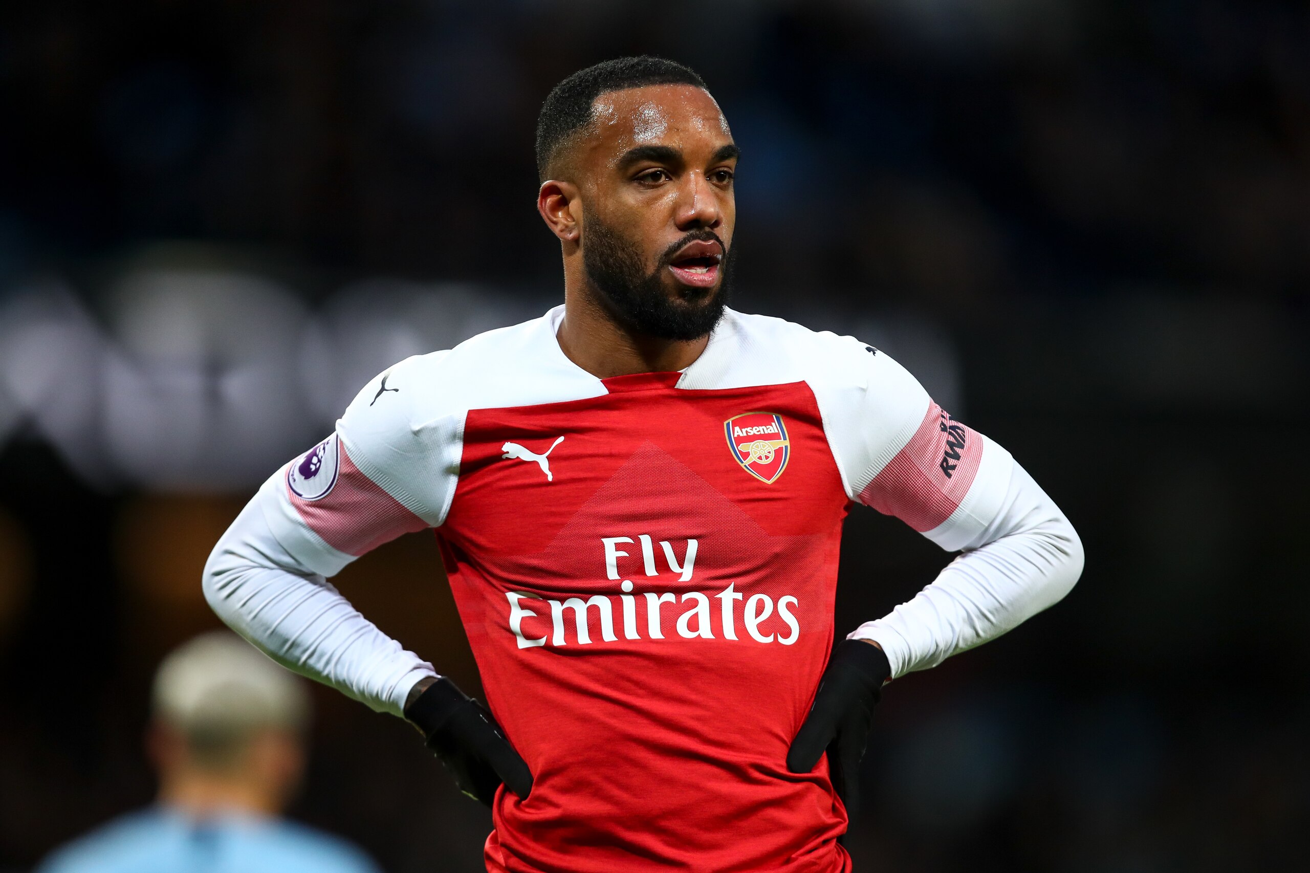 MANCHESTER, ENGLAND - FEBRUARY 03: Alexandre Lacazette of Arsenal during the Premier League match between Manchester City and Arsenal FC at Etihad Stadium on February 3, 2019 in Manchester, United Kingdom. (Photo by Robbie Jay Barratt - AMA/Getty Images)