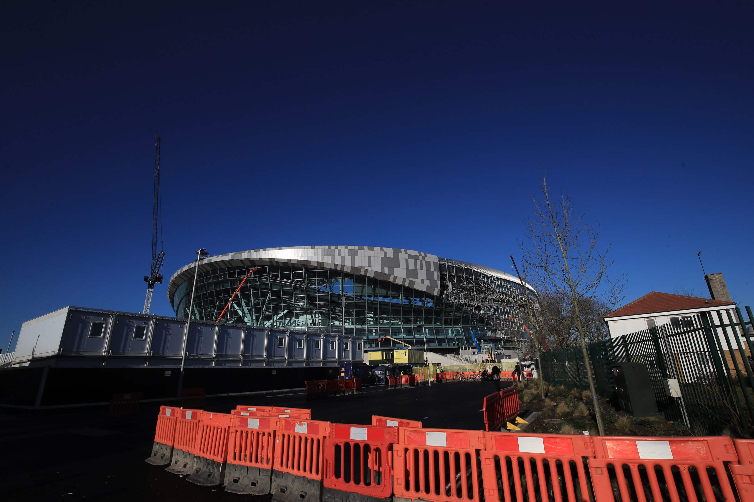LONDON, ENGLAND - JANUARY 17: Construction work continues on the exterior of the New Tottenham Hotspur Stadium at Tottenham Hotspur Stadium on January 17, 2019 in London, England. (Photo by Marc Atkins/Getty Images)
