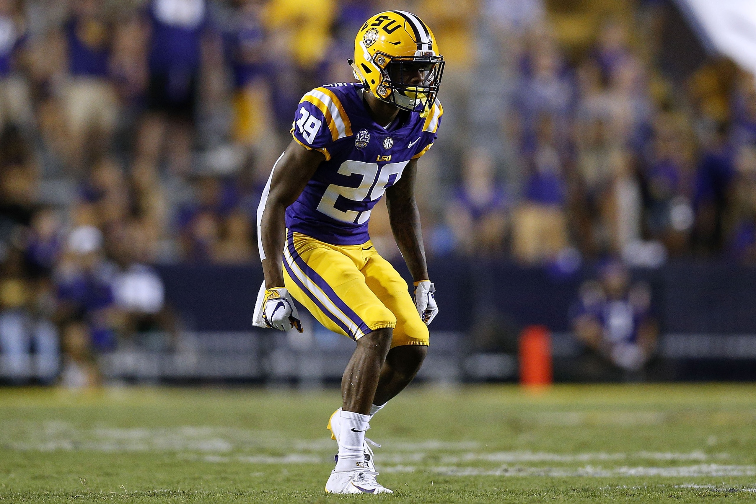 BATON ROUGE, LA - SEPTEMBER 22:  Greedy Williams #29 of the LSU Tigers defends during a game against the Louisiana Tech Bulldogs at Tiger Stadium on September 22, 2018 in Baton Rouge, Louisiana.  (Photo by Jonathan Bachman/Getty Images)