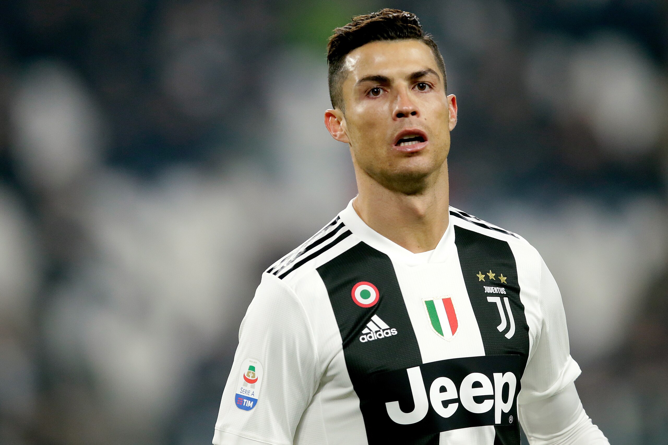 TURIN, ITALY - FEBRUARY 15: Cristiano Ronaldo of Juventus during the Italian Serie A match between Juventus v Frosinone at the Allianz Stadium on February 15, 2019 in Turin Italy (Photo by Peter Lous/Soccrates/Getty Images) TURIN, ITALY - FEBRUARY 15: Cristiano Ronaldo of Juventus during the Italian Serie A match between Juventus v Frosinone at the Allianz Stadium on February 15, 2019 in Turin Italy (Photo by Peter Lous/Soccrates/Getty Images)
