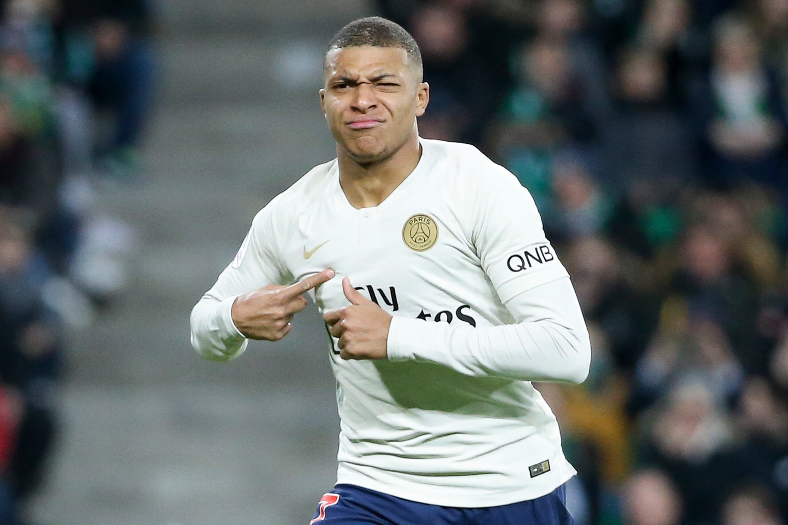SAINT-ETIENNE, FRANCE - FEBRUARY 17: Kylian Mbappe of PSG celebrates his winning goal during the French Ligue 1 match between AS Saint-Etienne (ASSE) and Paris Saint-Germain (PSG) at Stade Geoffroy-Guichard on February 17, 2019 in Saint-Etienne, France. ( SAINT-ETIENNE, FRANCE - FEBRUARY 17: Kylian Mbappe of PSG celebrates his winning goal during the French Ligue 1 match between AS Saint-Etienne (ASSE) and Paris Saint-Germain (PSG) at Stade Geoffroy-Guichard on February 17, 2019 in Saint-Etienne, France. (