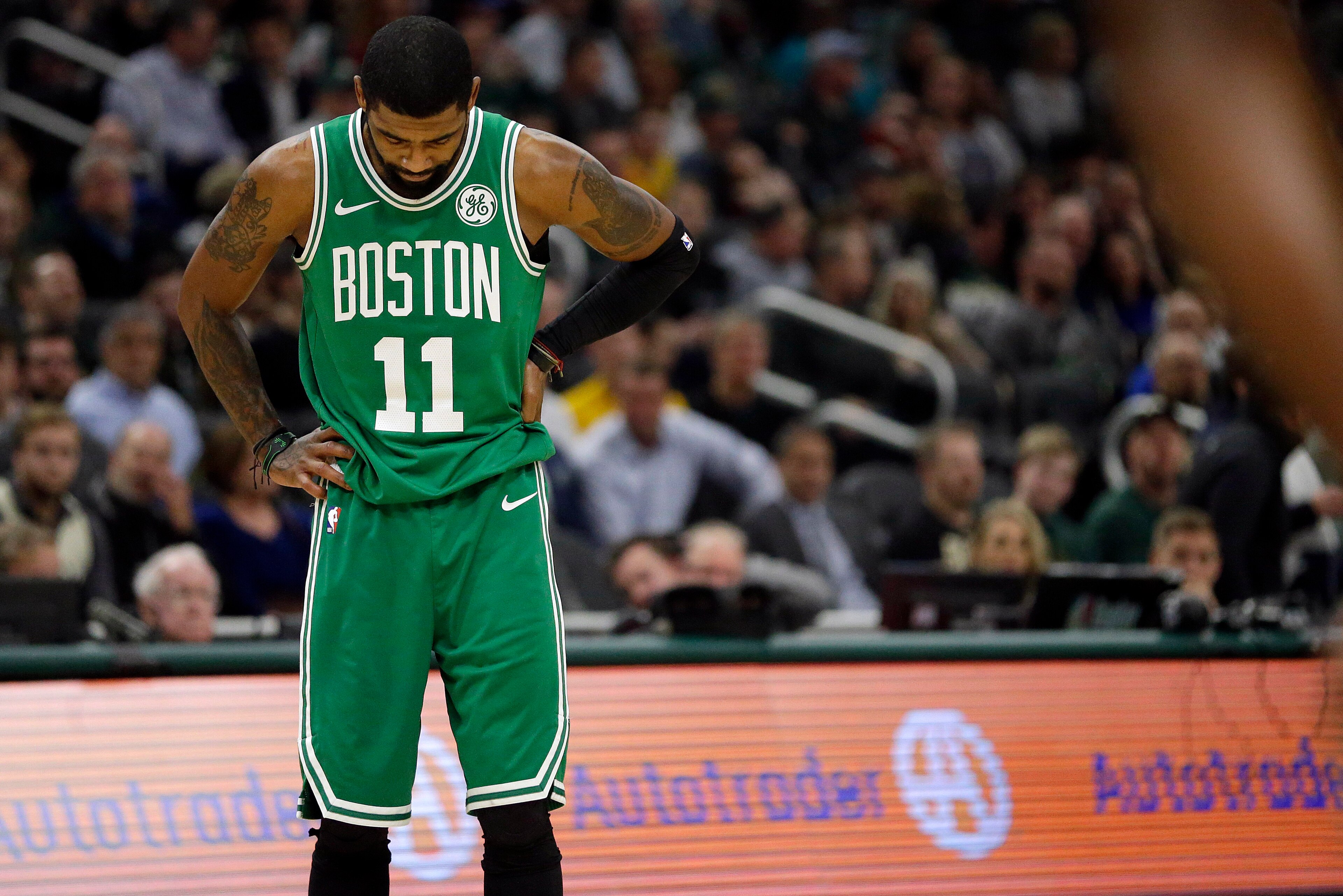 Can the Celtics still turn Irving's free agency into a non-issue? Can the Celtics still turn Irving's free agency into a non-issue?
