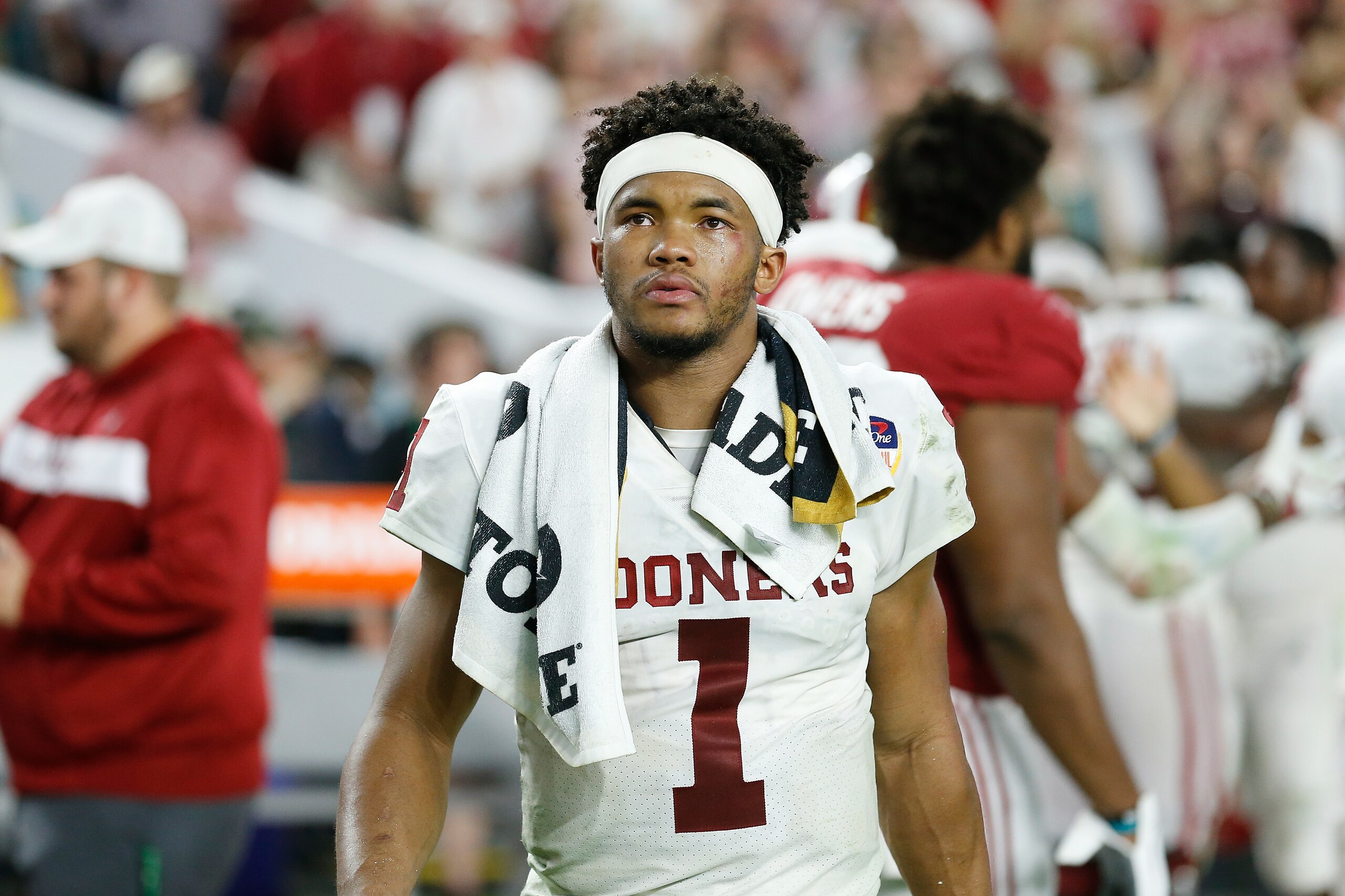 MIAMI, FL - DECEMBER 29:  Kyler Murray #1 of the Oklahoma Sooners reacts after losing to the Alabama Crimson Tide in the College Football Playoff Semifinal at the Capital One Orange Bowl at Hard Rock Stadium on December 29, 2018 in Miami, Florida.  (Photo