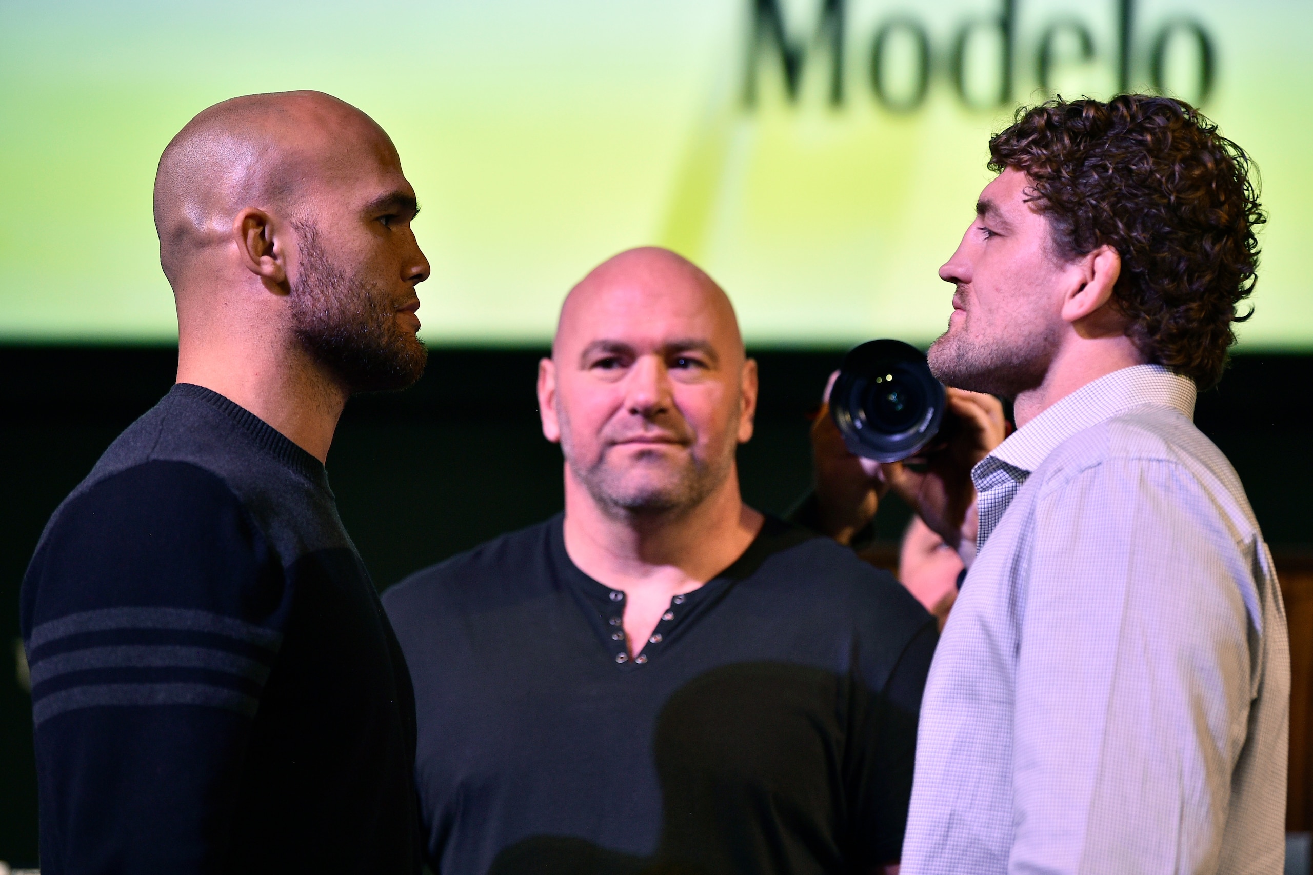 LAS VEGAS, NEVADA - JANUARY 31:  (L-R) Opponents Robbie Lawler and Ben Askren face off during the UFC 235 Press Conference inside the David Copperfield Theater at MGM Grand on January 31, 2019 in Las Vegas, Nevada. (Photo by Chris Unger/Zuffa LLC/Zuffa LL