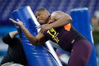 INDIANAPOLIS, IN - MARCH 03: Defensive lineman Quinnen Williams of Alabama works out during day four of the NFL Combine at Lucas Oil Stadium on March 3, 2019 in Indianapolis, Indiana. (Photo by Joe Robbins/Getty Images)
