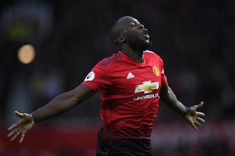 MANCHESTER, ENGLAND - MARCH 02:  Romelu Lukaku of Manchester United celebrates after scoring the second goal during the Premier League match between Manchester United and Southampton FC at Old Trafford on March 02, 2019 in Manchester, United Kingdom. (Pho