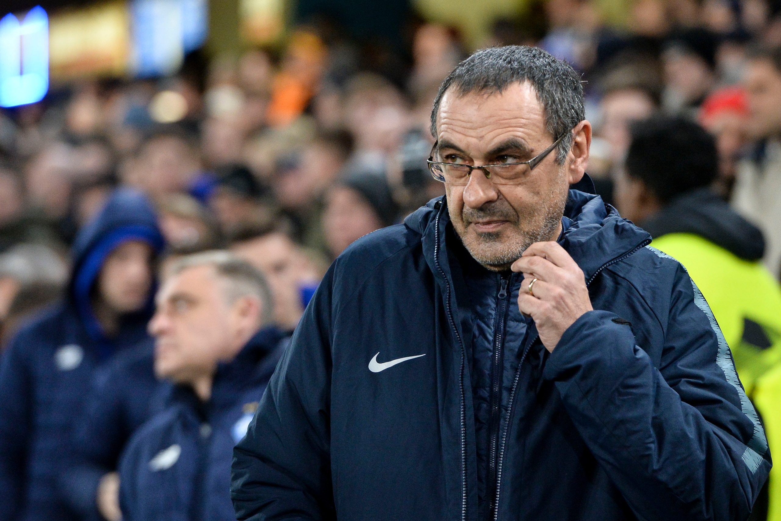 LONDON, ENGLAND - MARCH 07: Maurizio Sarri of Chelsea looks on prior to the UEFA Europa League Round of 16 First Leg match between Chelsea and Dynamo Kyiv at Stamford Bridge on March 07, 2019 in London, England. (Photo by TF-Images/Getty Images)