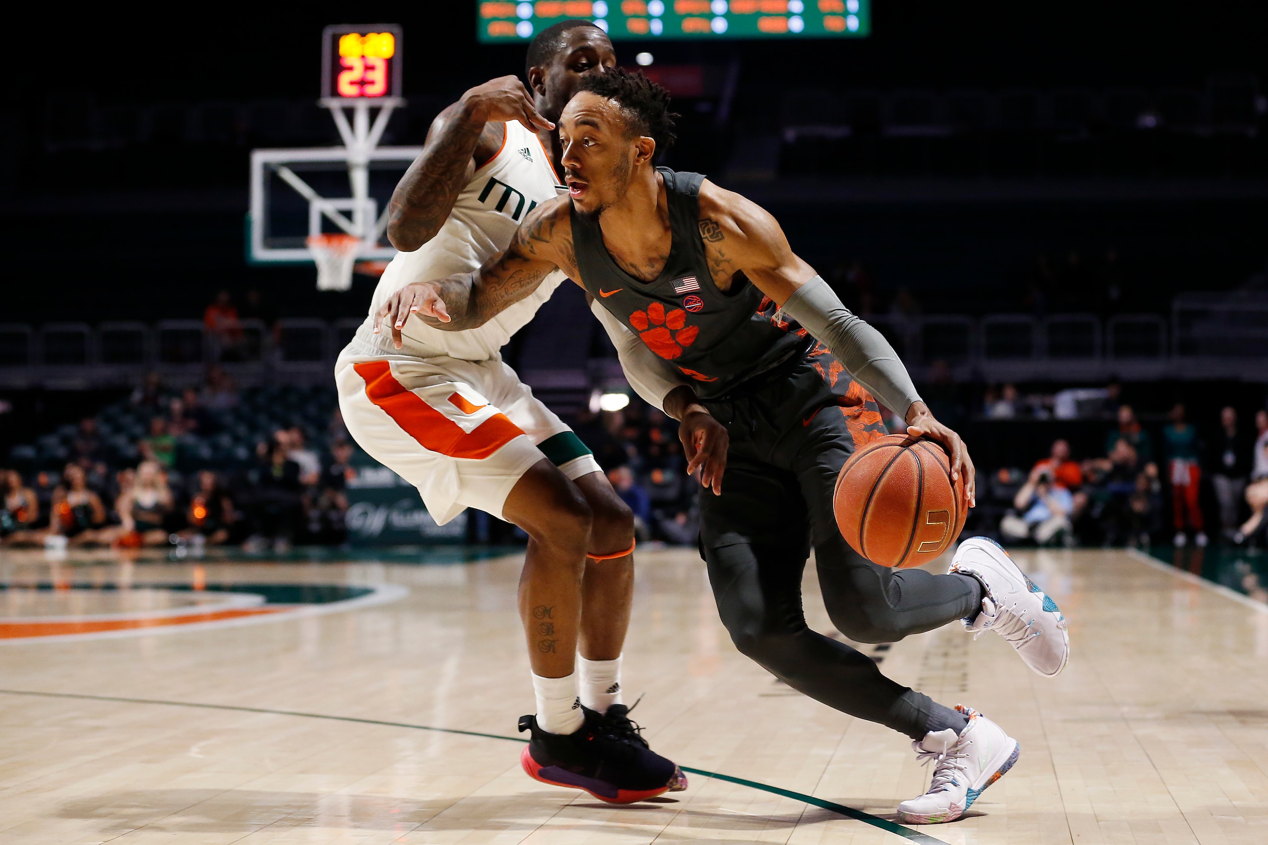 MIAMI, FLORIDA - FEBRUARY 13:  Marcquise Reed #2 of the Clemson Tigers in action against the Miami Hurricanes at the Watsco Center on February 13, 2019 in Miami, Florida. (Photo by Michael Reaves/Getty Images)