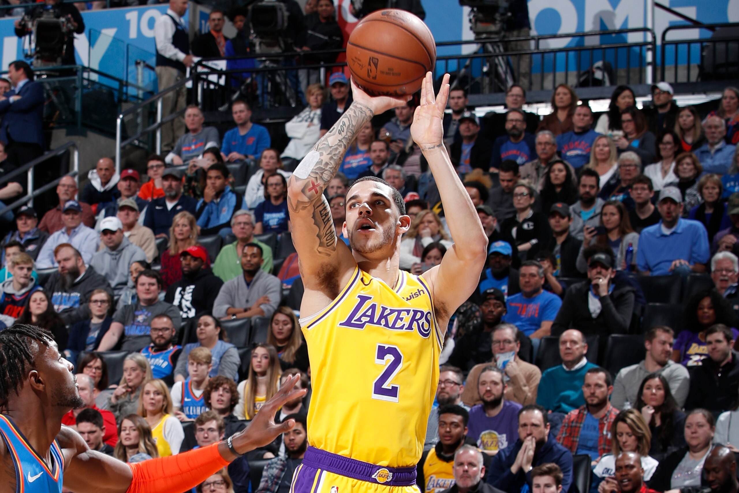 OKLAHOMA CITY, OK- JANUARY 17: Lonzo Ball #2 of the Los Angeles Lakers shoots the ball against the Oklahoma City Thunder on January 17, 2019 at Chesapeake Energy Arena in Oklahoma City, Oklahoma. NOTE TO USER: User expressly acknowledges and agrees that, 