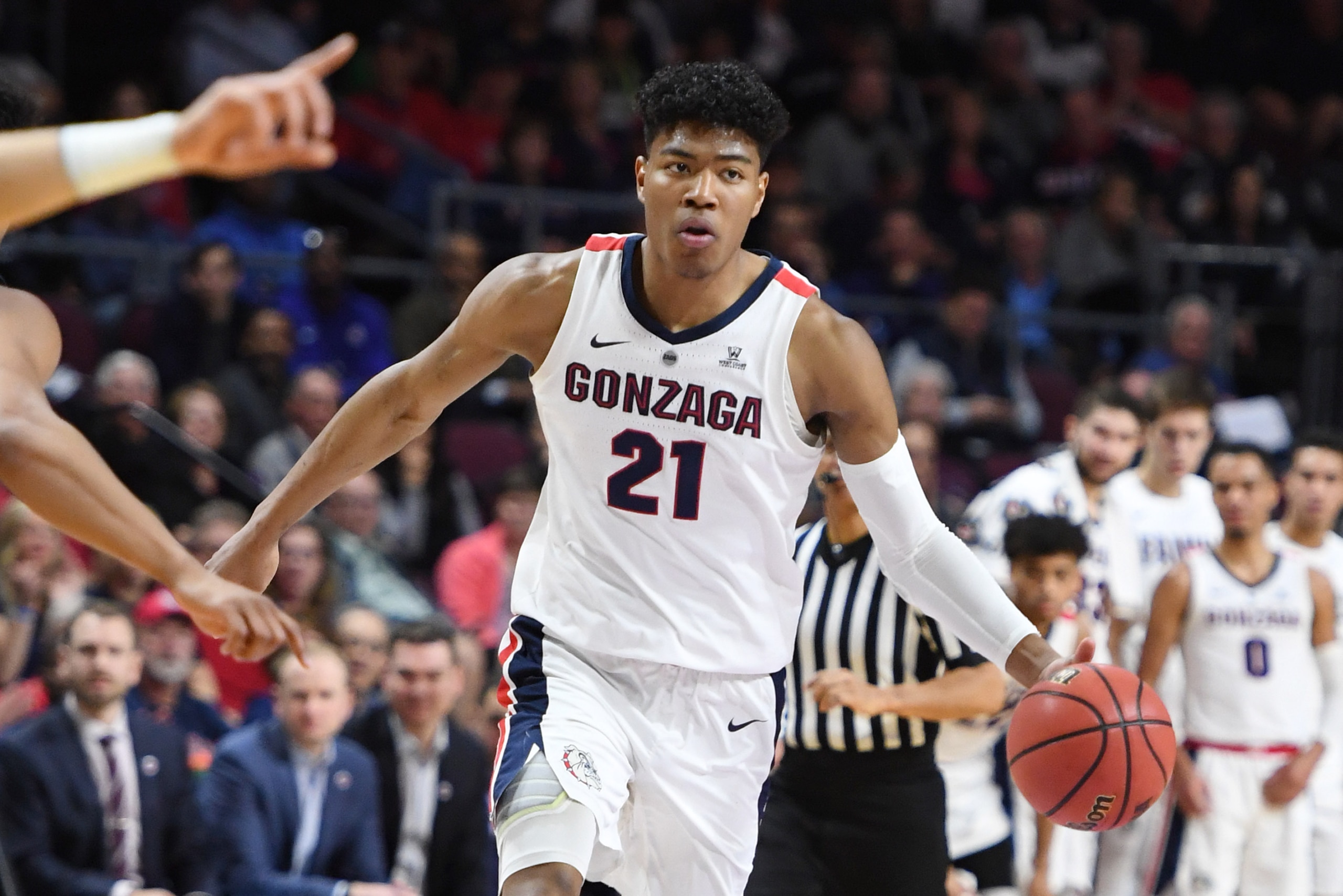 LAS VEGAS, NEVADA - MARCH 11:  Rui Hachimura #21 of the Gonzaga Bulldogs brings the ball up the court against the Pepperdine Waves during a semifinal game of the West Coast Conference basketball tournament at the Orleans Arena on March 11, 2019 in Las Veg