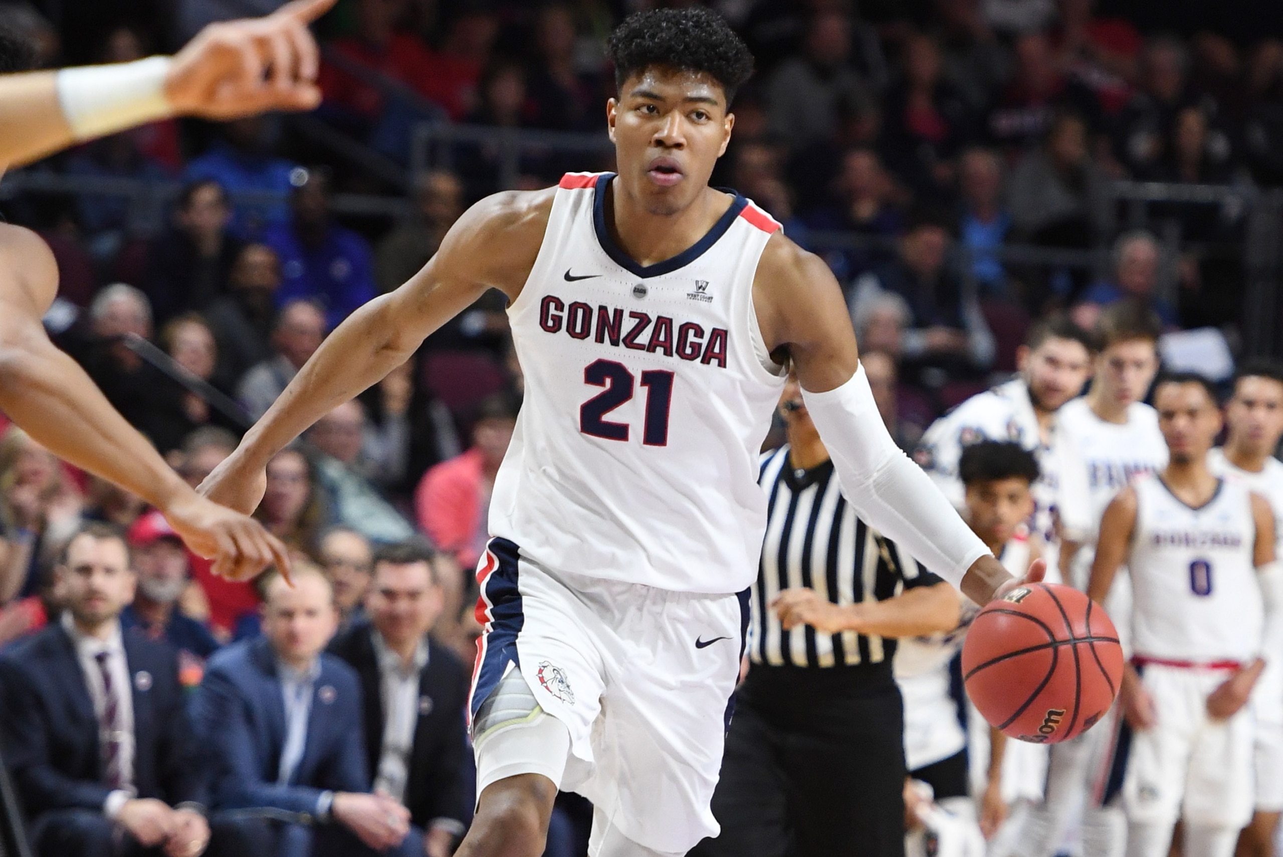LAS VEGAS, NEVADA - MARCH 11:  Rui Hachimura #21 of the Gonzaga Bulldogs brings the ball up the court against the Pepperdine Waves during a semifinal game of the West Coast Conference basketball tournament at the Orleans Arena on March 11, 2019 in Las Veg