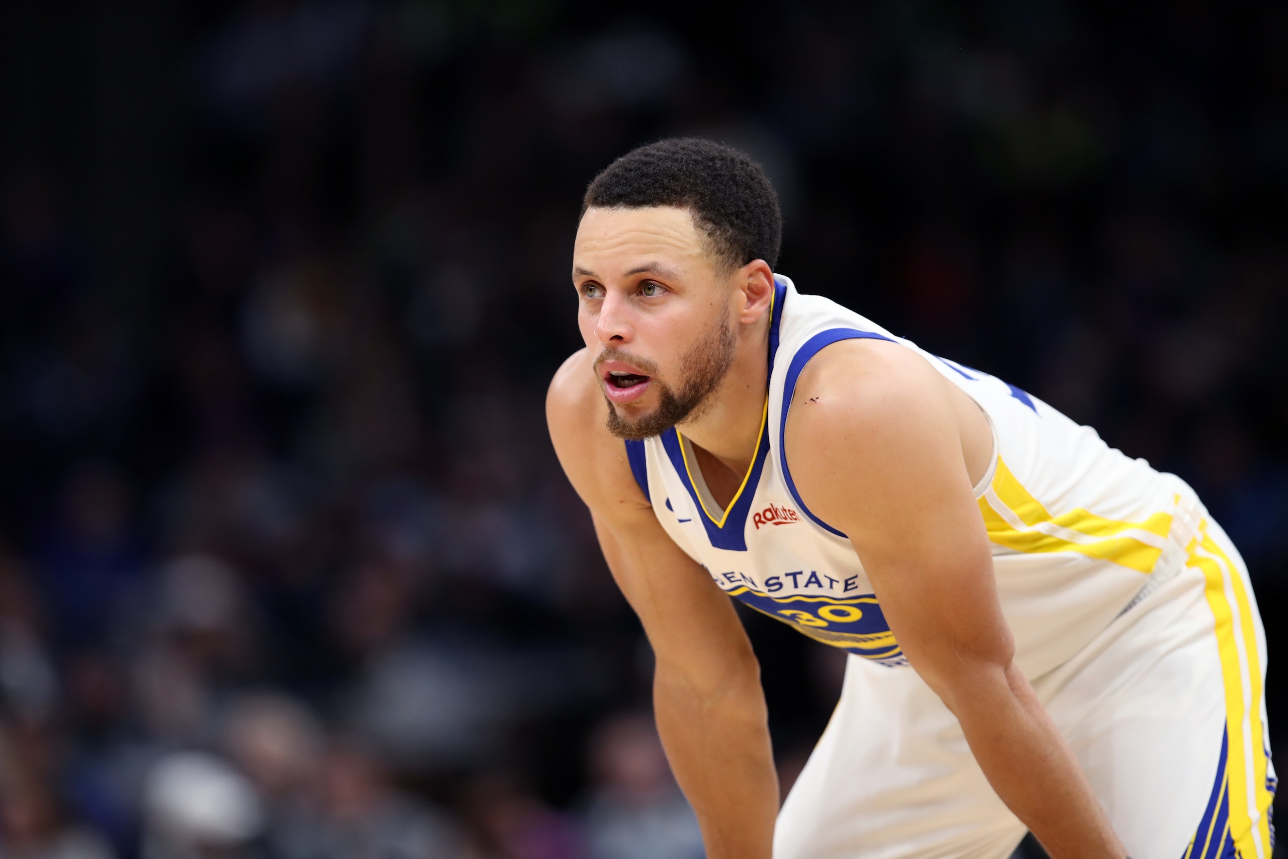 MINNEAPOLIS, MN - MARCH 19: Stephen Curry #30 of the Golden State Warriors looks on during the game against the Minnesota Timberwolves on March 19, 2019 at Target Center in Minneapolis, Minnesota. NOTE TO USER: User expressly acknowledges and agrees that, MINNEAPOLIS, MN - MARCH 19: Stephen Curry #30 of the Golden State Warriors looks on during the game against the Minnesota Timberwolves on March 19, 2019 at Target Center in Minneapolis, Minnesota. NOTE TO USER: User expressly acknowledges and agrees that,