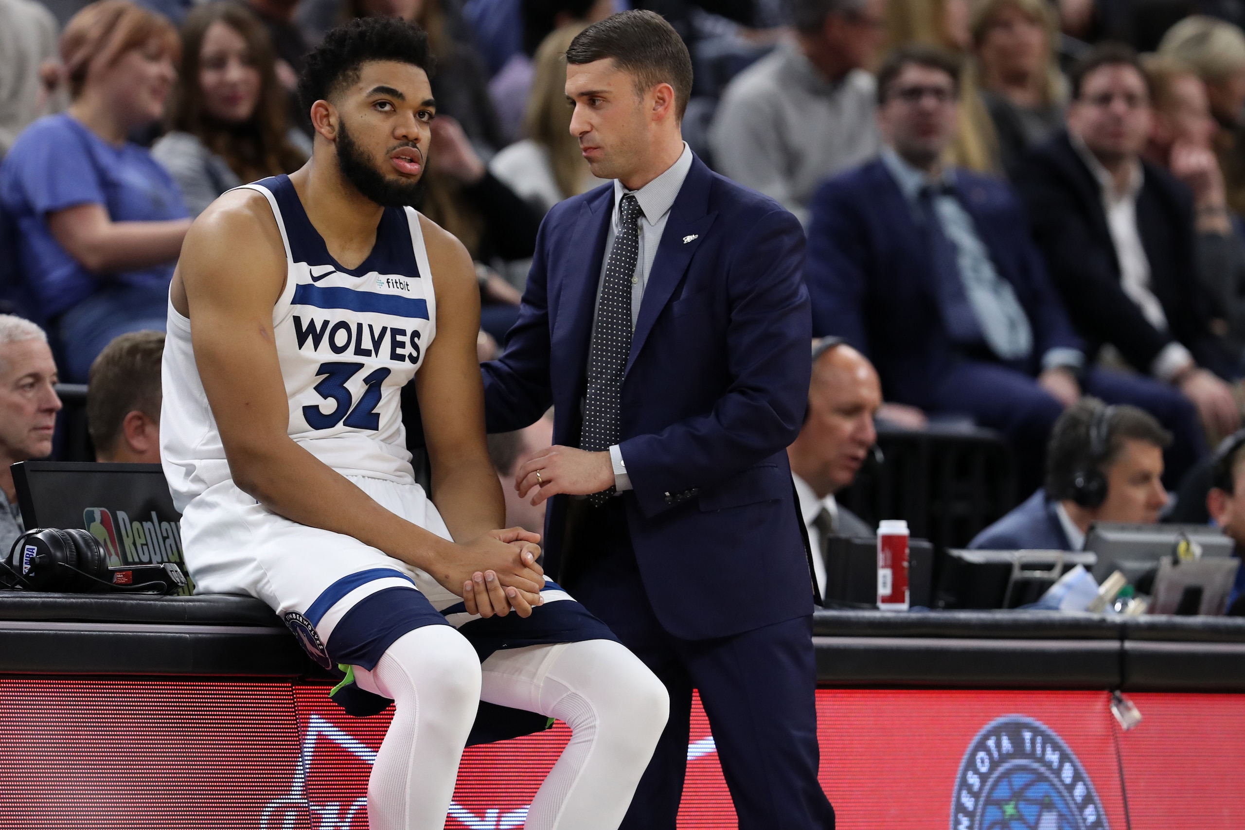 MINNEAPOLIS, MN - FEBRUARY 11: Head Coach Ryan Saunder, and Karl-Anthony Towns #32 of the Minnesota Timberwolves talk during the game against the LA Clippers on February 11, 2019 at Target Center in Minneapolis, Minnesota. NOTE TO USER: User expressly ack