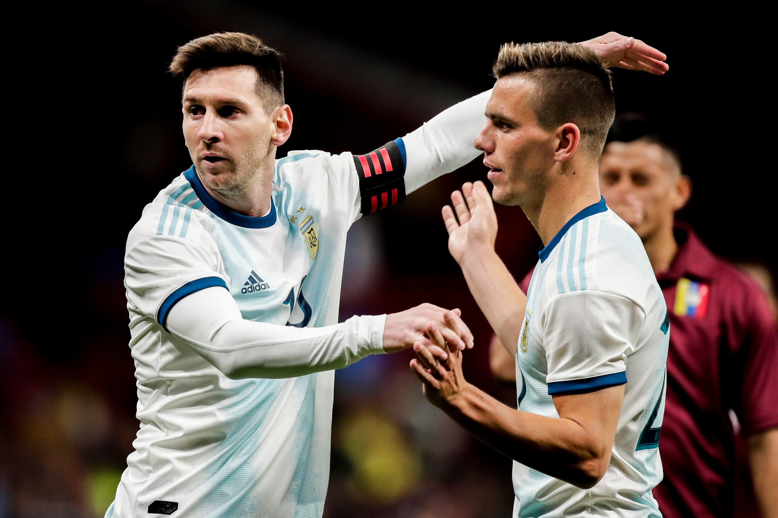 MADRID, SPAIN - MARCH 22: (L-R) Lionel Messi of Argentina, Giovani Lo Celso of Argentina during the  International Friendly match between Argentina  v Venezuela  at the Estadio Wanda Metropolitano on March 22, 2019 in Madrid Spain (Photo by David S. Busta