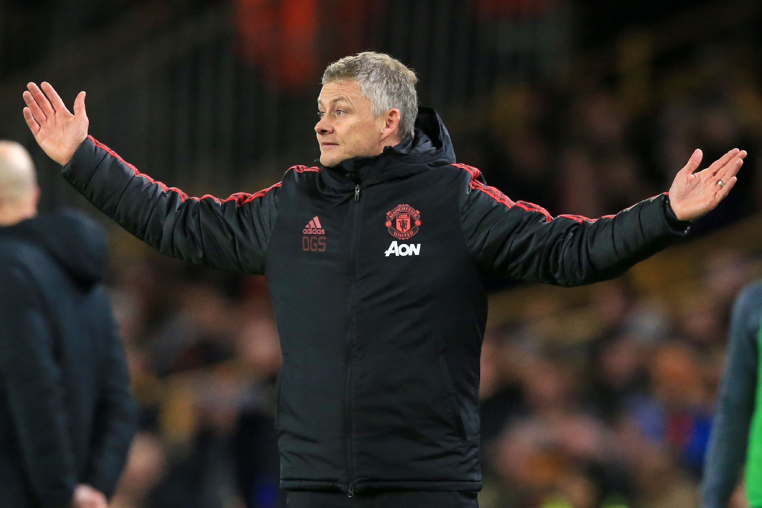 Manchester United's Norwegian head coach Ole Gunnar Solskjaer gestures on the touchline during the FA Cup quarter-final football match between Wolverhampton Wanderers and Manchester United at the Molineux stadium in Wolverhampton, central England on March