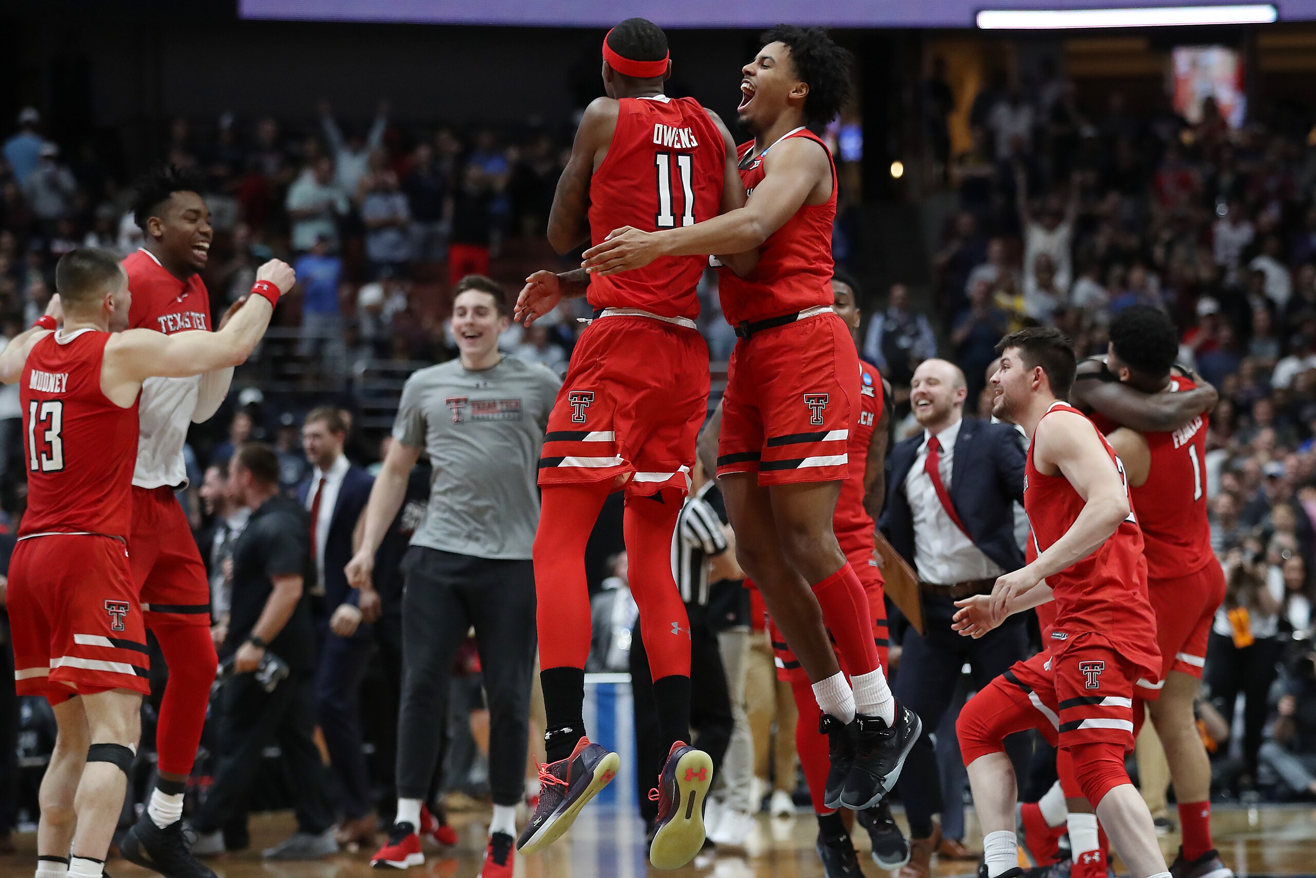 ANAHEIM, CALIFORNIA - MARCH 30: The Texas Tech Red Raiders celebrate their victory against the Gonzaga Bulldogs during the 2019 NCAA Men's Basketball Tournament West Regional at Honda Center on March 30, 2019 in Anaheim, California. (Photo by Sean M. Haff ANAHEIM, CALIFORNIA - MARCH 30: The Texas Tech Red Raiders celebrate their victory against the Gonzaga Bulldogs during the 2019 NCAA Men's Basketball Tournament West Regional at Honda Center on March 30, 2019 in Anaheim, California. (Photo by Sean M. Haff