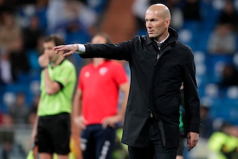 MADRID, SPAIN - MARCH 31: coach Zinedine Zidane of Real Madrid  during the La Liga Santander  match between Real Madrid v SD Huesca at the Santiago Bernabeu on March 31, 2019 in Madrid Spain (Photo by David S. Bustamante/Soccrates/Getty Images)