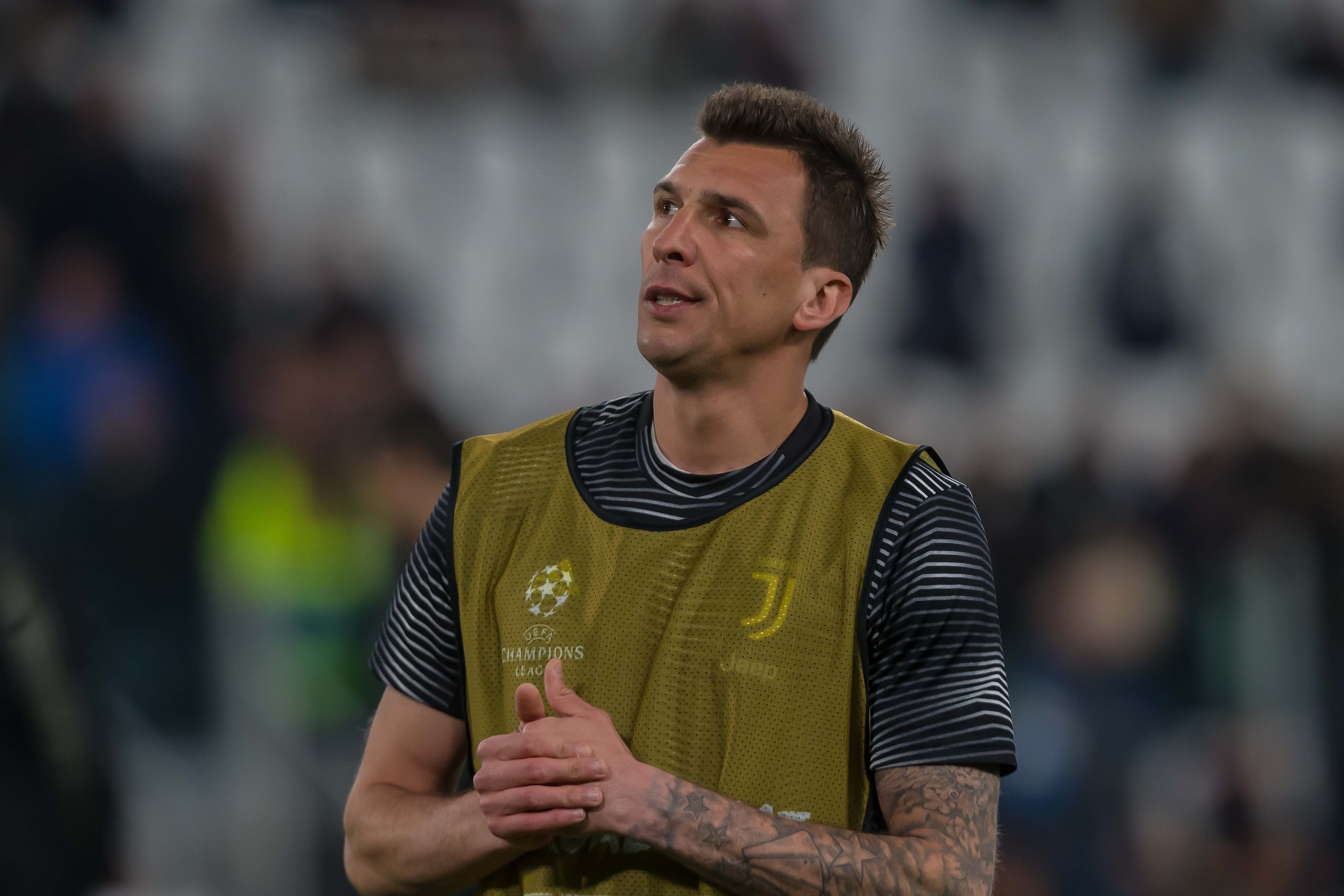 TURIN, ITALY - MARCH 12: Mario Mandzukic of Juventus looks on during the UEFA Champions League Round of 16 Second Leg match between Juventus and Club de Atletico Madrid at Allianz Stadium on March 12, 2019 in Turin, Italy. (Photo by TF-Images/Getty Images