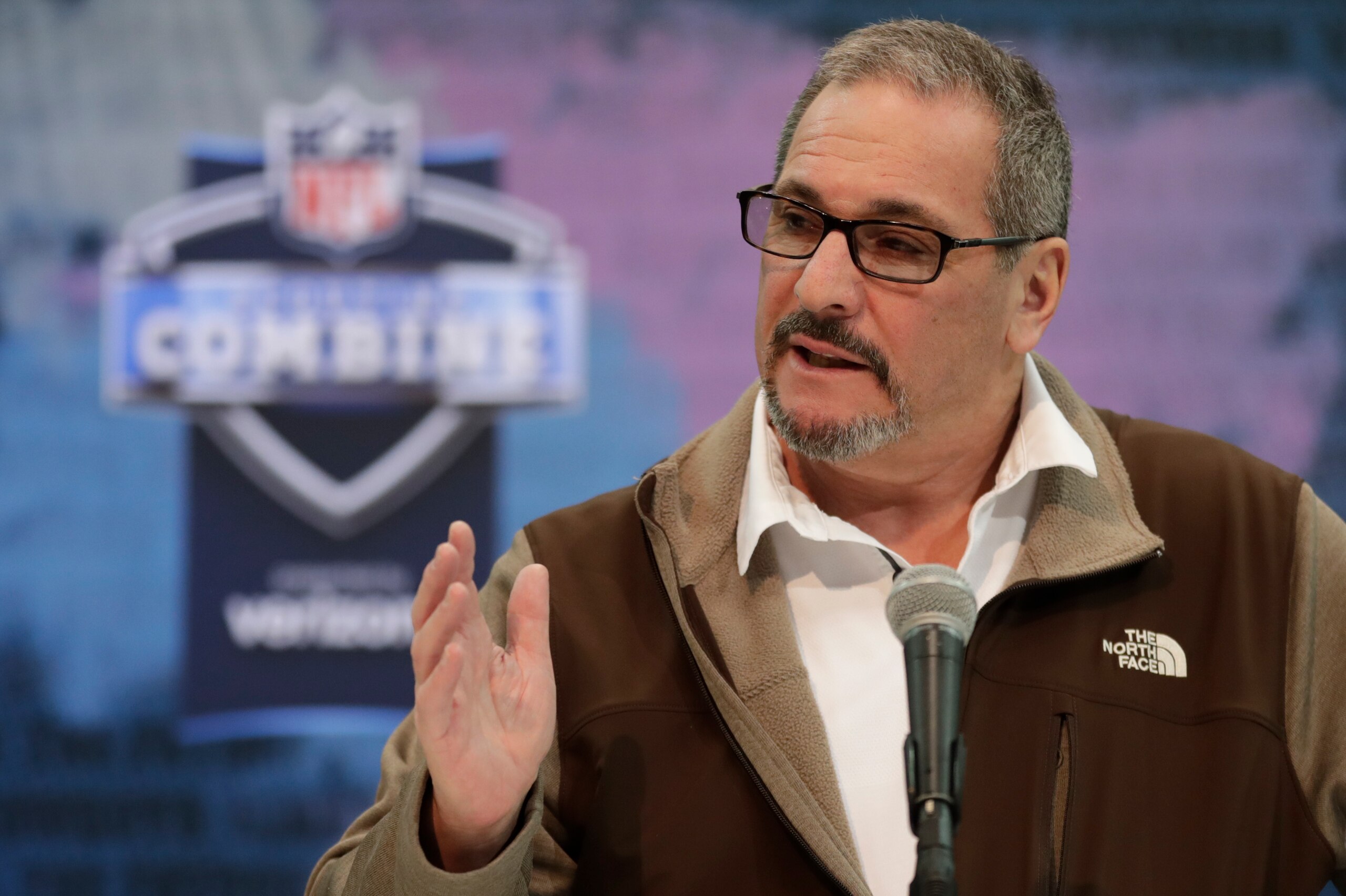 Dave Gettleman has the Giants headed in an odd direction Dave Gettleman has the Giants headed in an odd direction