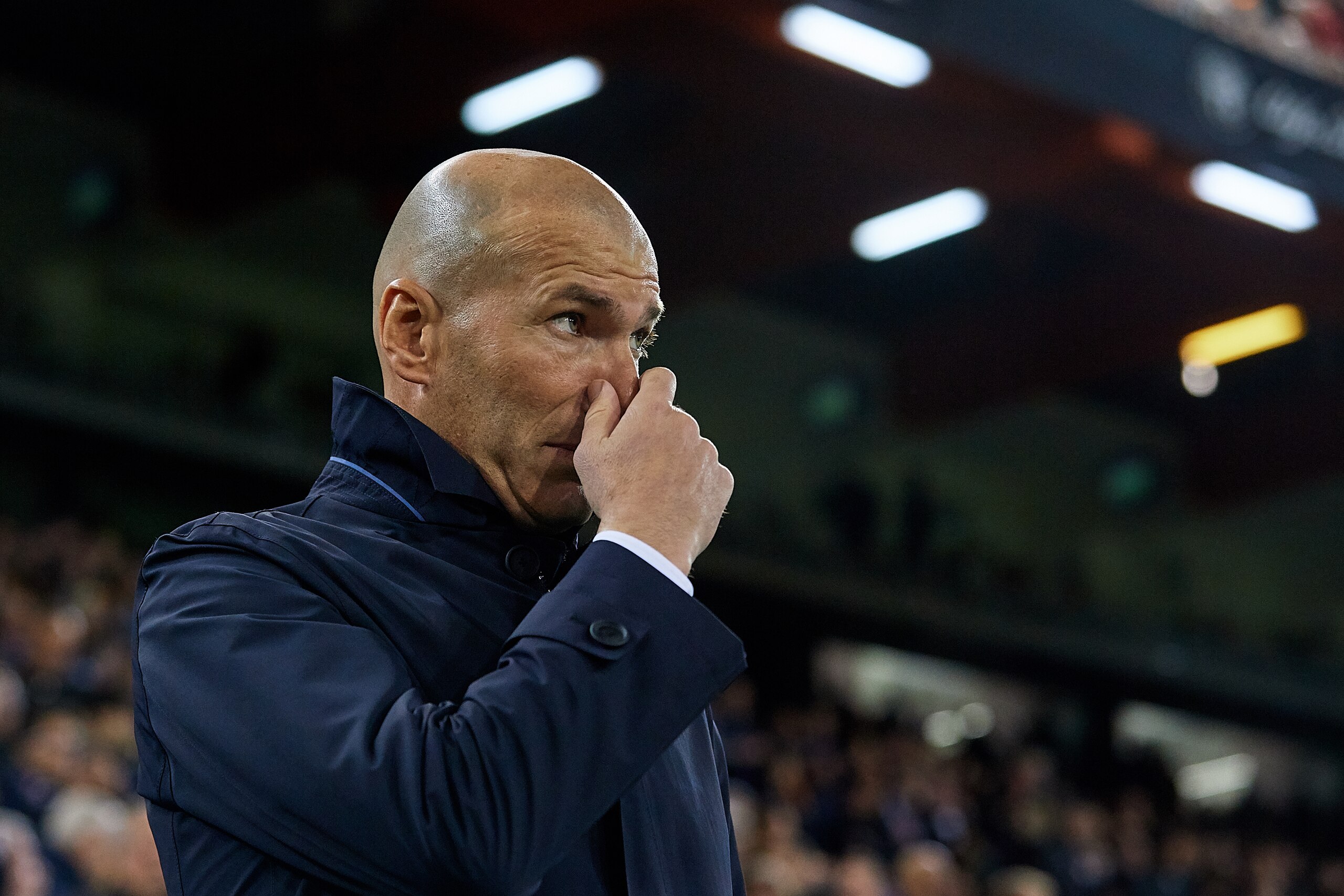 VALENCIA, SPAIN - APRIL 03: Zinedine Zidane head coach of Real Madrid CF looks on prior to the La Liga match between Valencia CF and Real Madrid CF at Estadio Mestalla on April 3, 2019 in Valencia, Spain. (Photo by David Aliaga/MB Media/Getty Images)