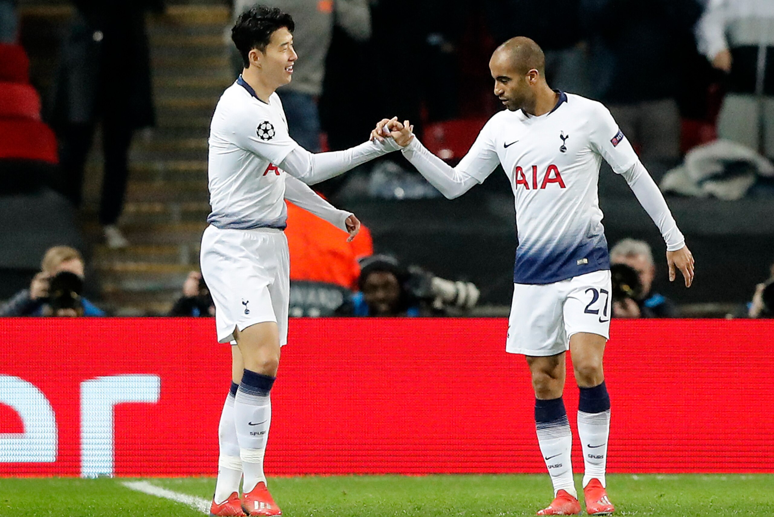 Son and Moura will cover for Kane. Son and Moura will cover for Kane.