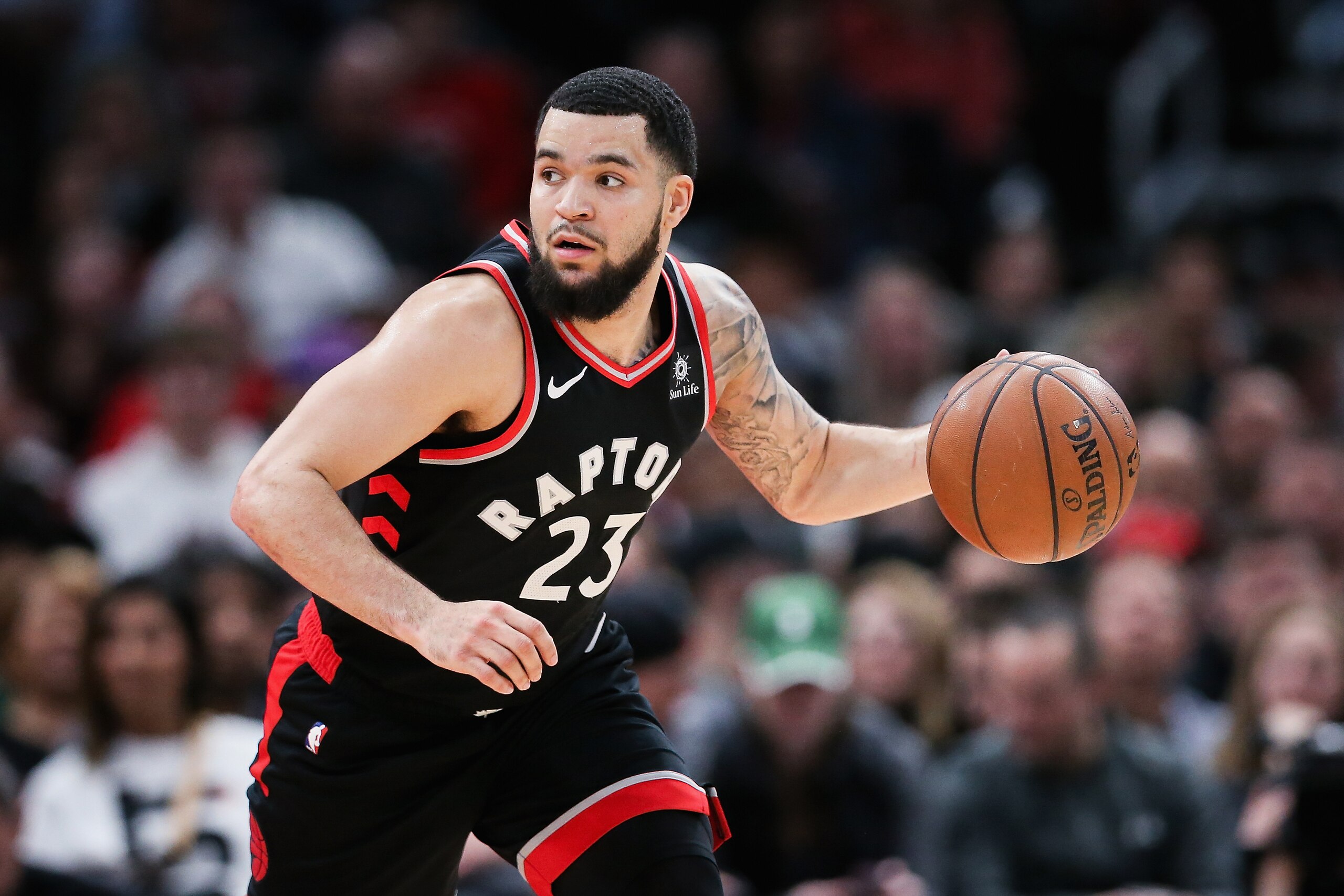 CHICAGO, ILLINOIS - MARCH 30:  Fred VanVleet #23 of the Toronto Raptors dribbles the ball in the second quarter against the Chicago Bulls at the United Center on March 30, 2019 in Chicago, Illinois. NOTE TO USER: User expressly acknowledges and agrees tha