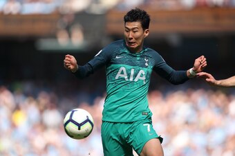 MANCHESTER, ENGLAND - APRIL 20: Son Heung-min of Tottenham Hotspur during the Premier League match between Manchester City and Tottenham Hotspur at Etihad Stadium on April 20, 2019 in Manchester, United Kingdom. (Photo by Matthew Ashton - AMA/Getty Images