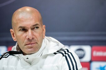 , SPAIN - APRIL 24: coach Zinedine Zidane of Real Madrid during the   Training Real Madrid on April 24, 2019 (Photo by David S. Bustamante/Soccrates/Getty Images)