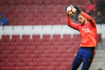 MADRID, SPAIN - APRIL 24: Jan Oblak of Atletico Madrid during the La Liga Santander  match between Atletico Madrid v Valencia at the Estadio Wanda Metropolitano on April 24, 2019 in Madrid Spain (Photo by David S. Bustamante/Soccrates/Getty Images)