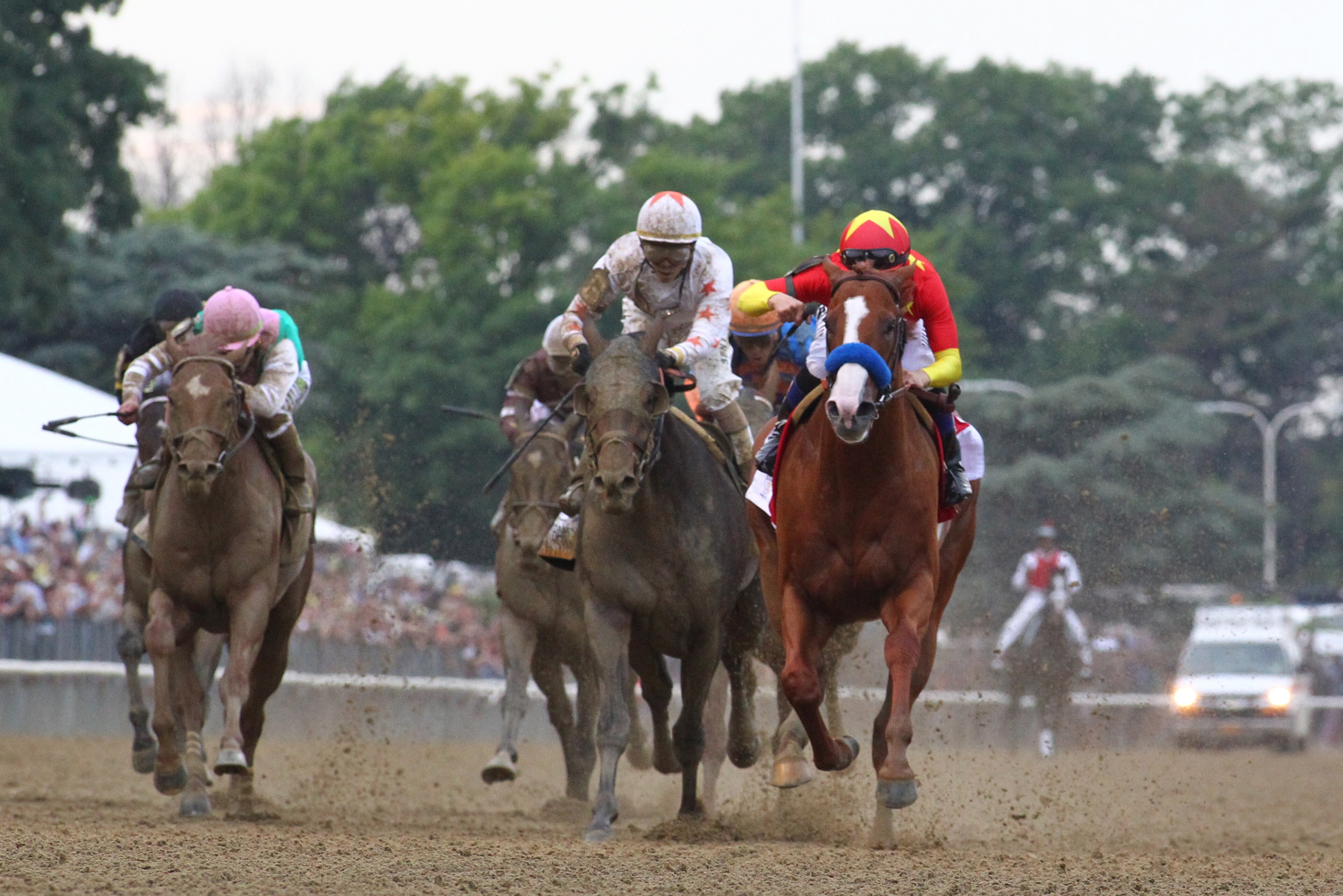 ELMONT, NEW YORK- JUNE 09: Justify with Mike Smith up wins the Belmont Stakes and Triple Crown for trainer Bob Baffert at Belmont Park Racetrack on June 09, 2018 in Elmont, New York (Photo by Horsephotos/Getty Images) ELMONT, NEW YORK- JUNE 09: Justify with Mike Smith up wins the Belmont Stakes and Triple Crown for trainer Bob Baffert at Belmont Park Racetrack on June 09, 2018 in Elmont, New York (Photo by Horsephotos/Getty Images)