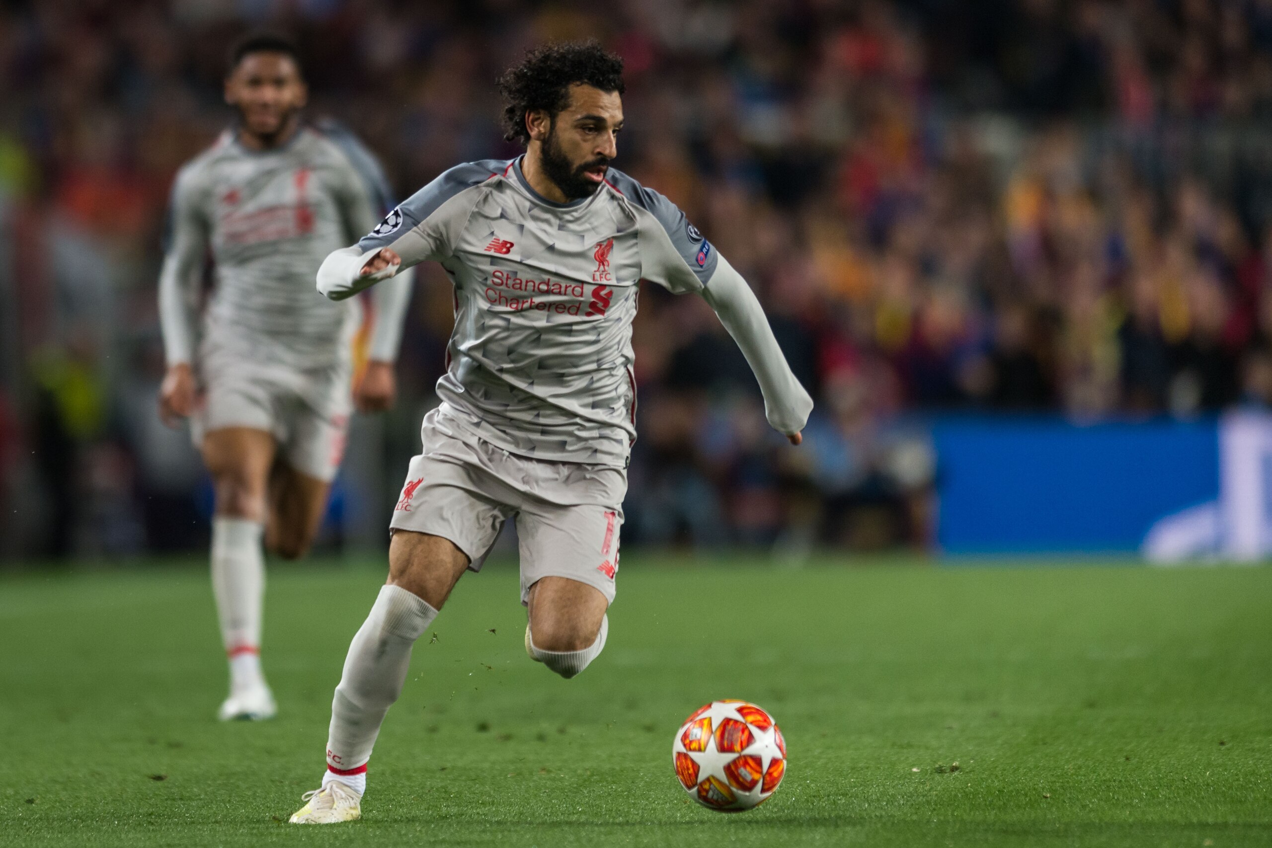 BARCELONA, SPAIN - MAY 01: Mohamed Salah of FC Liverpool controls the ball during the UEFA Champions League Semifinal match between FC Barcelona and FC Liverpool at Camp Nou on May 01, 2019 in Barcelona, Spain. (Photo by TF-Images/Getty Images)