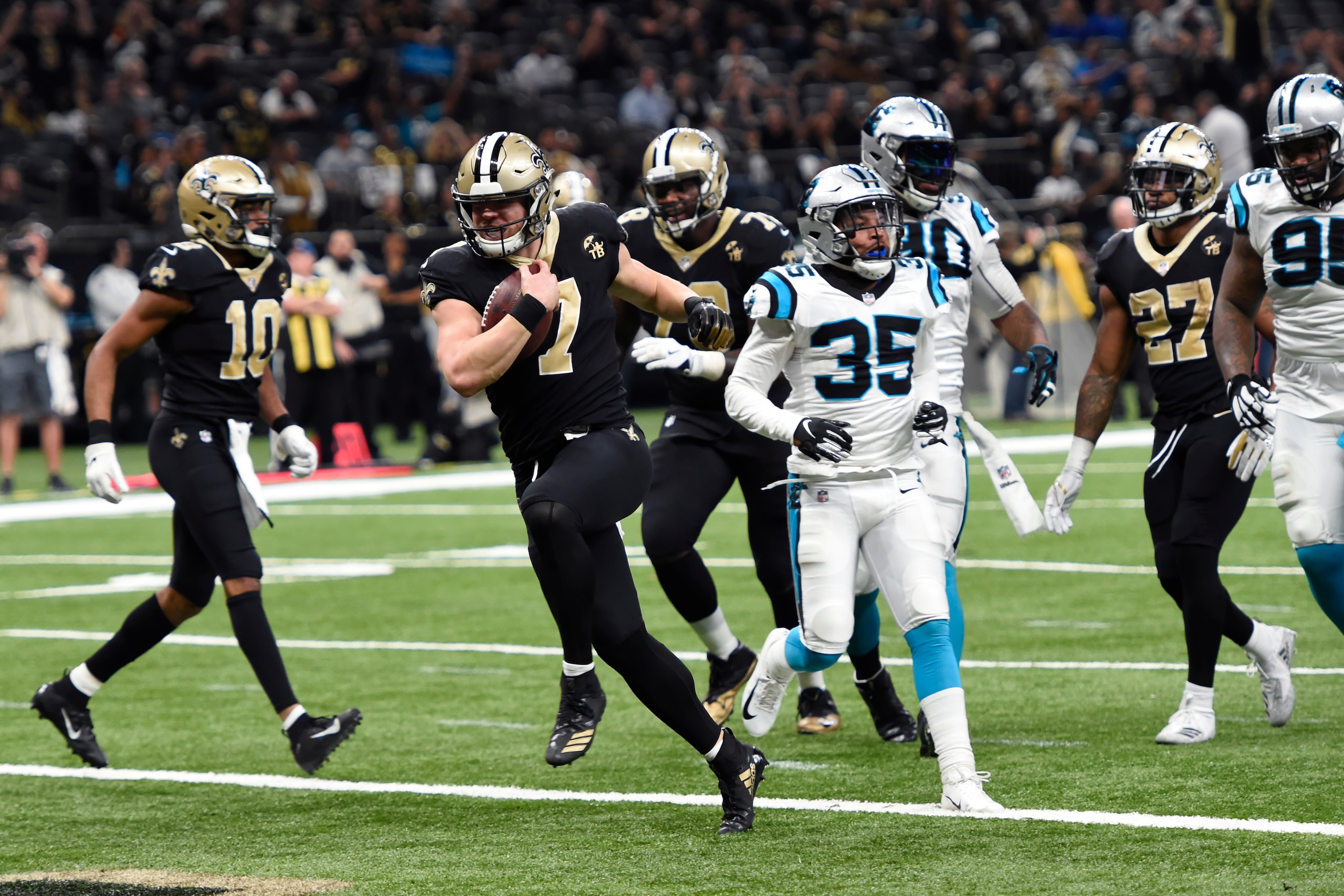 Taysom Hill's ability to play multiple roles in the Saints offense last season prompted a number of NFL teams to seek similar players in the draft and rookie free agency this year.