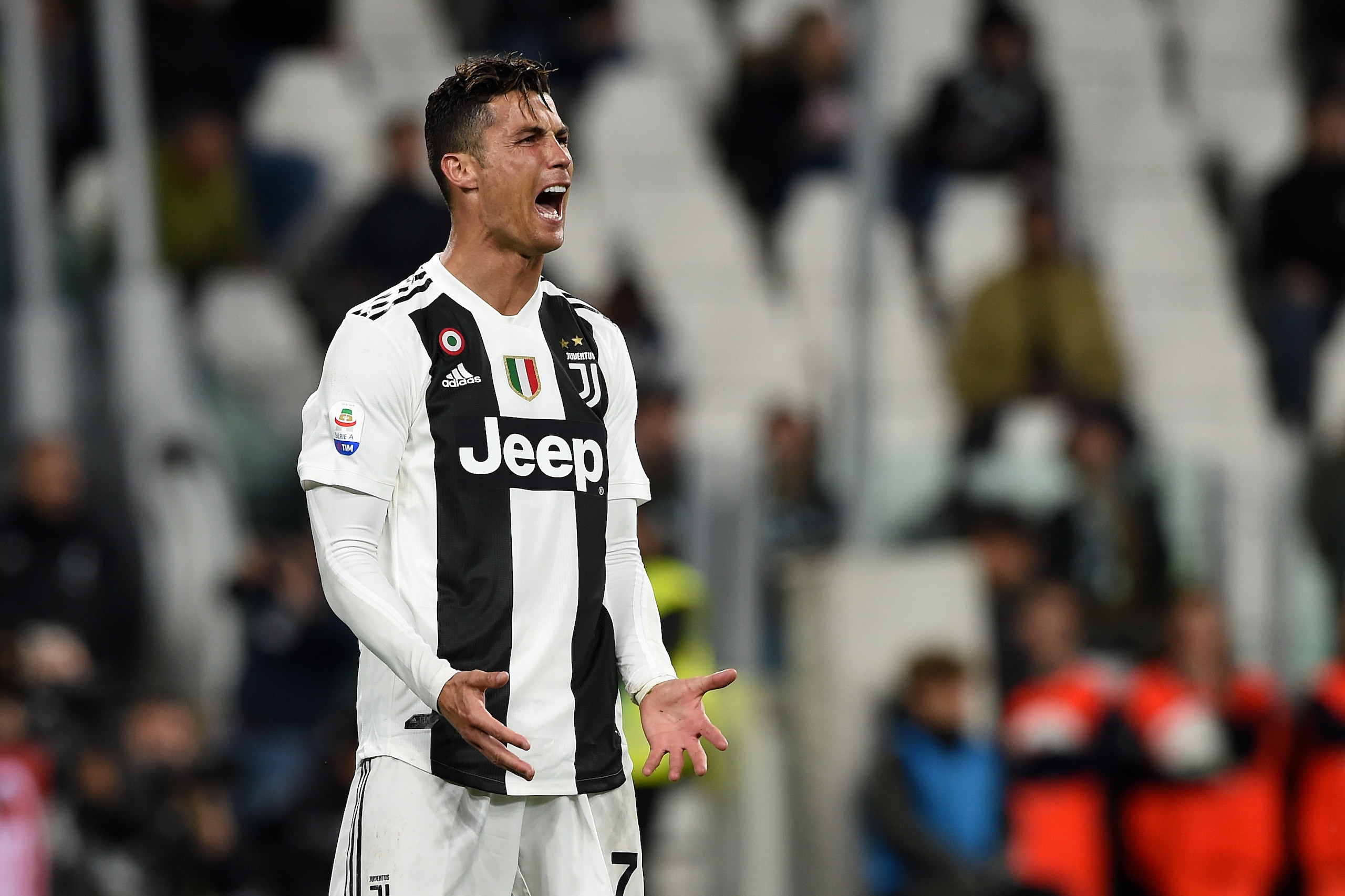 TURIN, ITALY - MAY 03: Cristiano Ronaldo of Juventus reacts in frustration during the Serie A match between Juventus and Torino FC at Allianz Stadium on May 3, 2019 in Turin, Italy. (Photo by Chris Ricco/Getty Images) TURIN, ITALY - MAY 03: Cristiano Ronaldo of Juventus reacts in frustration during the Serie A match between Juventus and Torino FC at Allianz Stadium on May 3, 2019 in Turin, Italy. (Photo by Chris Ricco/Getty Images)