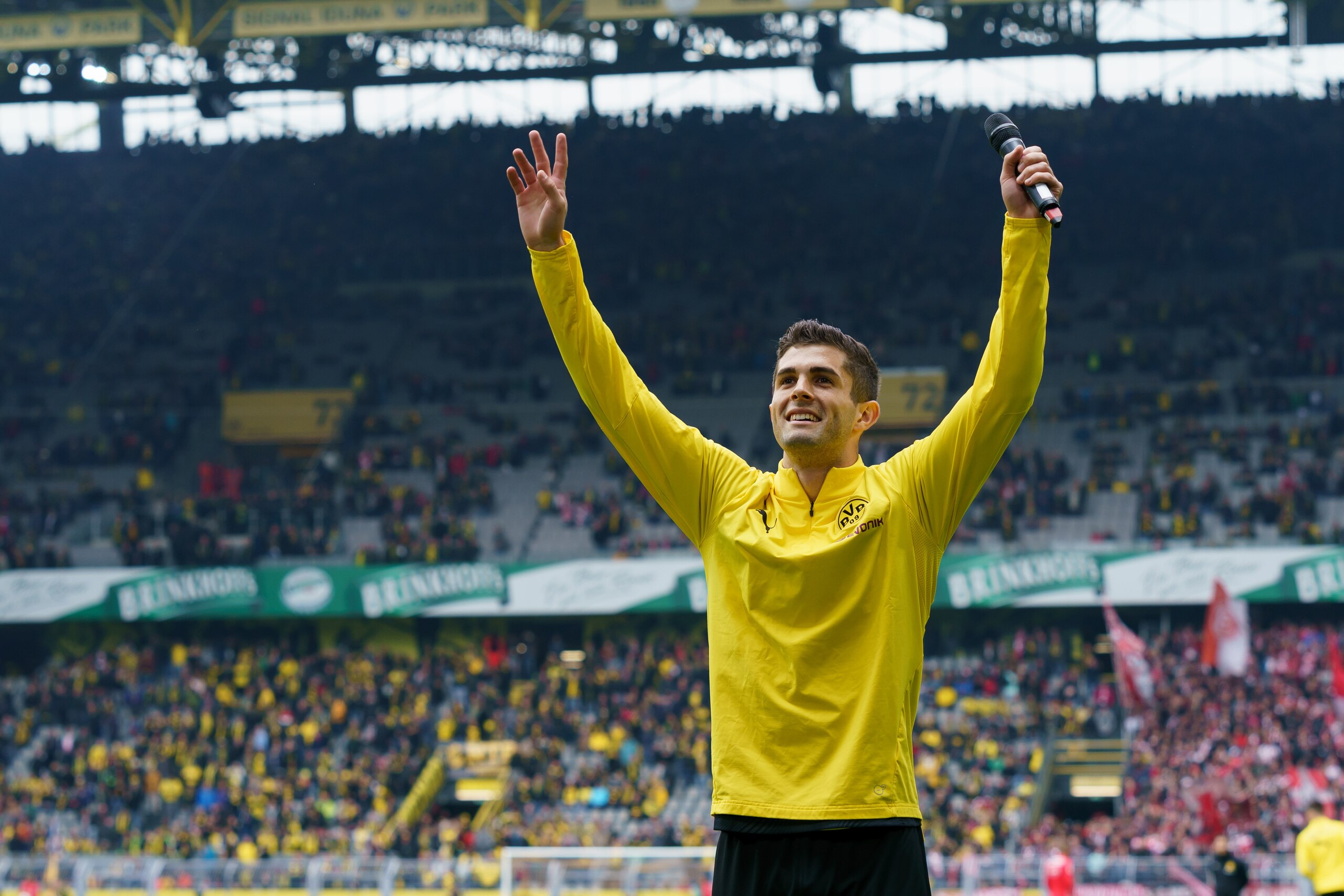 DORTMUND, GERMANY - MAY 11: Farewell of Christian Pulisic of Borussia Dortmund prior to the Bundesliga match between Borussia Dortmund and Fortuna Duesseldorf at Signal Iduna Park on May 11, 2019 in Dortmund, Germany. (Photo by TF-Images/Getty Images)