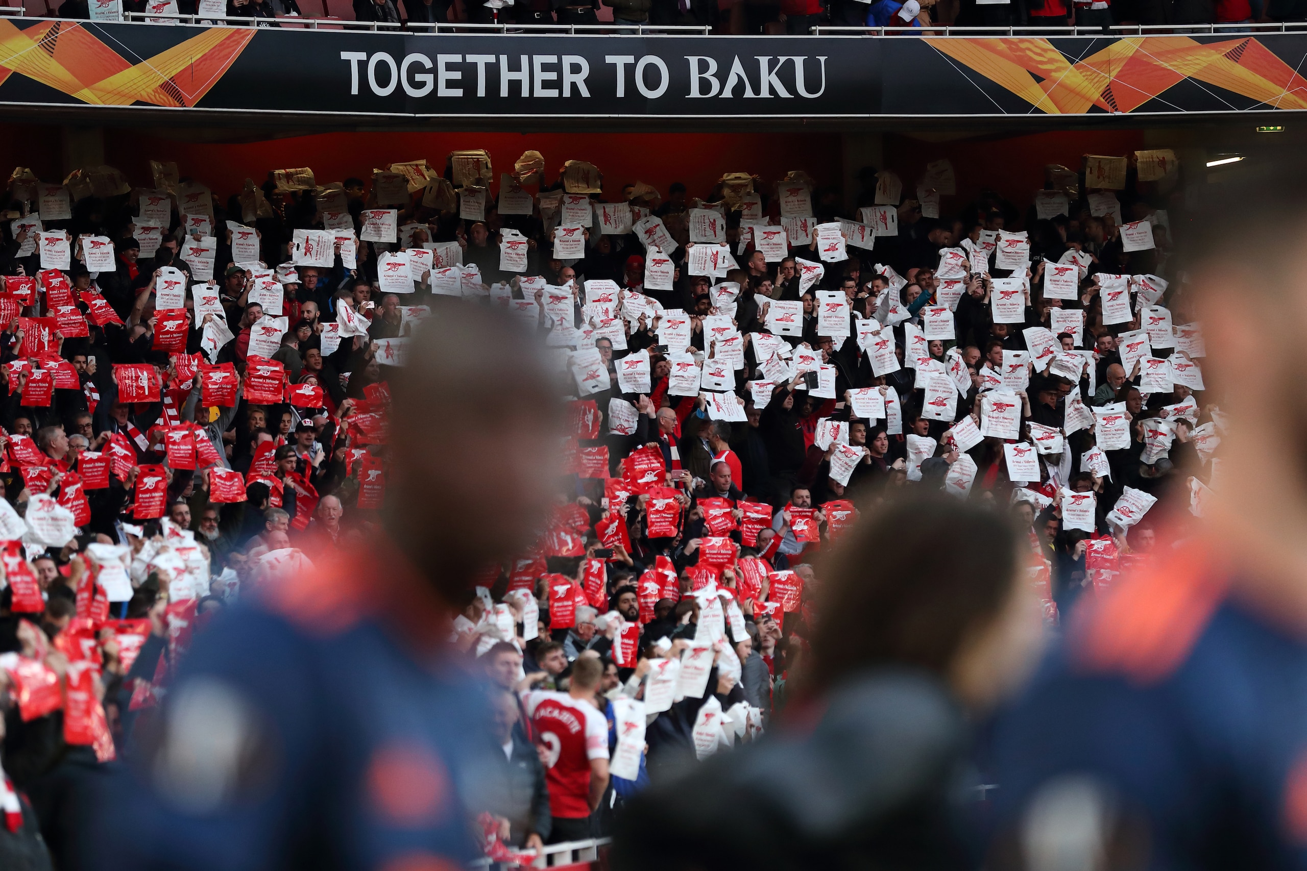 LONDON, ENGLAND - MAY 02: A sign saying Together to Baku during the UEFA Europa League Semi Final First Leg match between Arsenal and Valencia at Emirates Stadium on May 2, 2019 in London, England. (Photo by James Williamson - AMA/Getty Images) LONDON, ENGLAND - MAY 02: A sign saying Together to Baku during the UEFA Europa League Semi Final First Leg match between Arsenal and Valencia at Emirates Stadium on May 2, 2019 in London, England. (Photo by James Williamson - AMA/Getty Images)