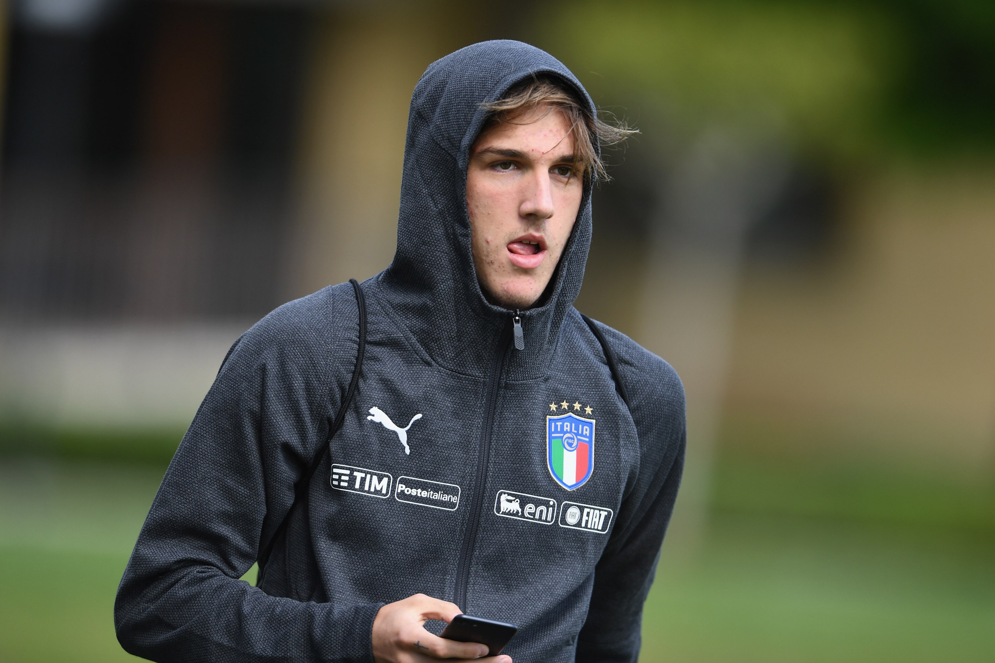 FLORENCE, ITALY - APRIL 29:  Nicolo Zaniolo of Italy looks on during a Italy training session at Centro Tecnico Federale di Coverciano on April 29, 2019 in Florence, Italy.  (Photo by Claudio Villa/Getty Images)