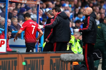 HUDDERSFIELD, ENGLAND - MAY 05: Alexis Sanchez of Manchester United leaves the field through injury during the Premier League match between Huddersfield Town and Manchester United at John Smith's Stadium on May 05, 2019 in Huddersfield, United Kingdom. (P