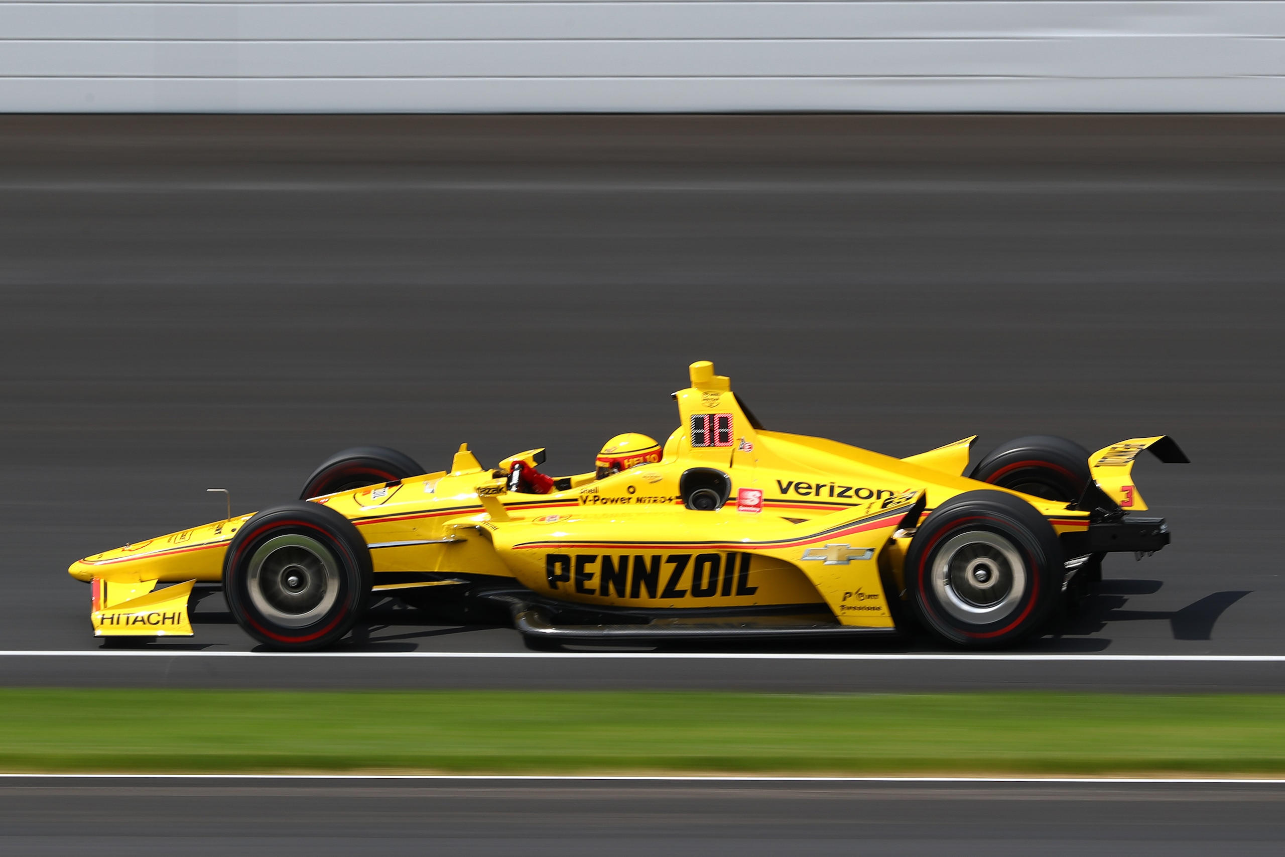 INDIANAPOLIS, INDIANA - MAY 24:  Helio Castoneves of Brazil, driver of the #3 Pennzoil Team Penske Chevrolet in action during Carb Day for the 103rd Indianapolis 500 at Indianapolis Motor Speedway on May 24, 2019 in Indianapolis, Indiana (Photo by Clive R