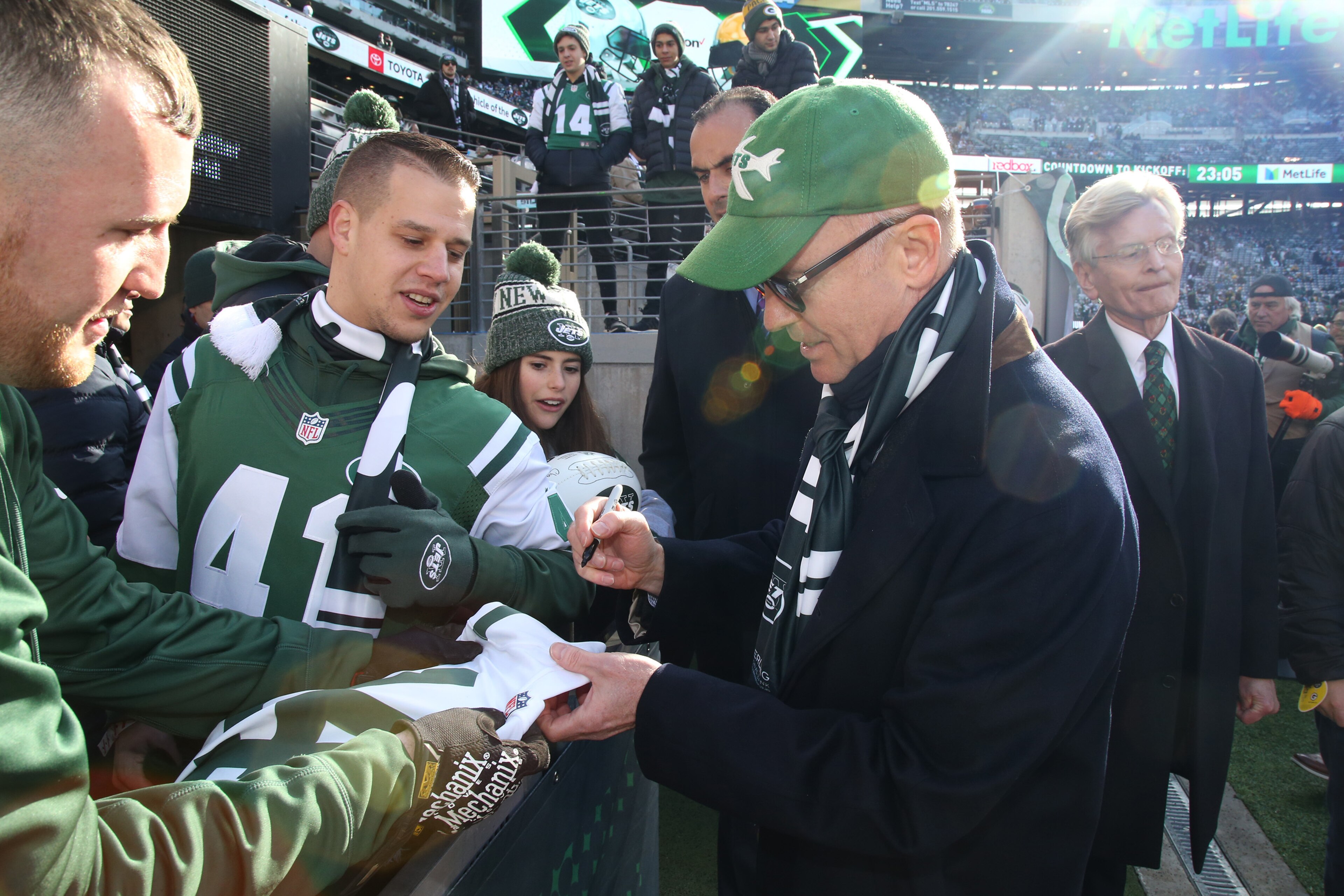 EAST RUTHERFORD, NEW JERSEY - DECEMBER 23: Owner Chris Johnson of the New York Jets meets with fans before the game against the Green Bay Packers at MetLife Stadium on December 23, 2018 in East Rutherford, New Jersey. (Photo by Al Pereira/Getty Images)