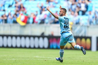 PORTO ALEGRE, BRAZIL - OCTOBER 27: Matheus Henrique of Gremio celebrates after scoring the first goal of his team during the match Gremio v Sport Recife as part of Brasileirao Series A 2018, at Arena do Gremio on October 27, 2018, in Porto Alegre, Brazil.