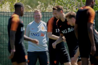 LAGOS, PORTUGAL - JUNE 2: coach Ronald Koeman of Holland  during the   Training Holland at the Cascade resort on June 2, 2019 in Lagos Portugal (Photo by Eric Verhoeven/Soccrates/Getty Images)