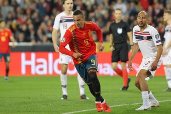 Rodrigo has the talent to add more goals from the centre-forward position for La Roja.