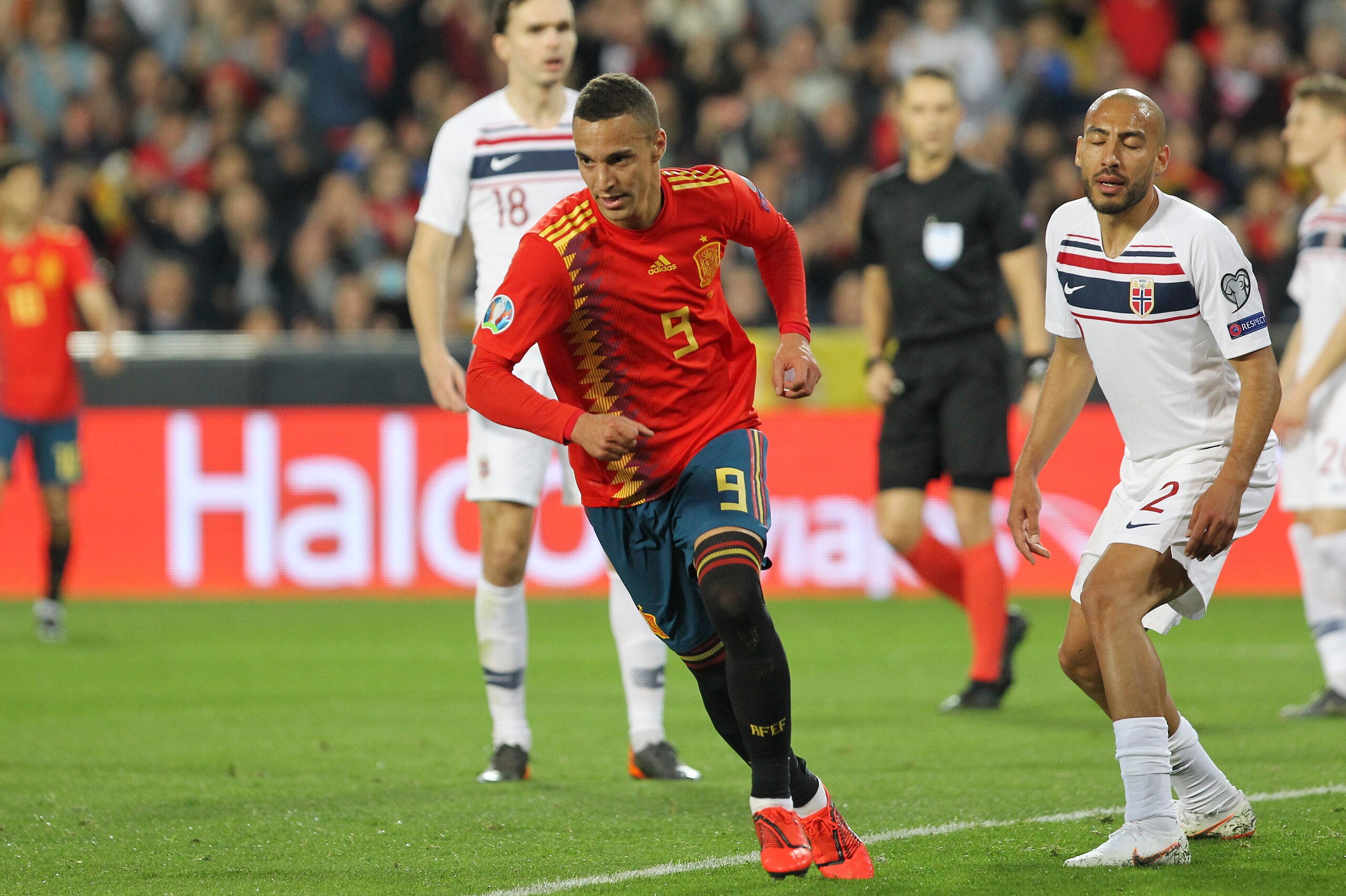Rodrigo has the talent to add more goals from the centre-forward position for La Roja. Rodrigo has the talent to add more goals from the centre-forward position for La Roja.