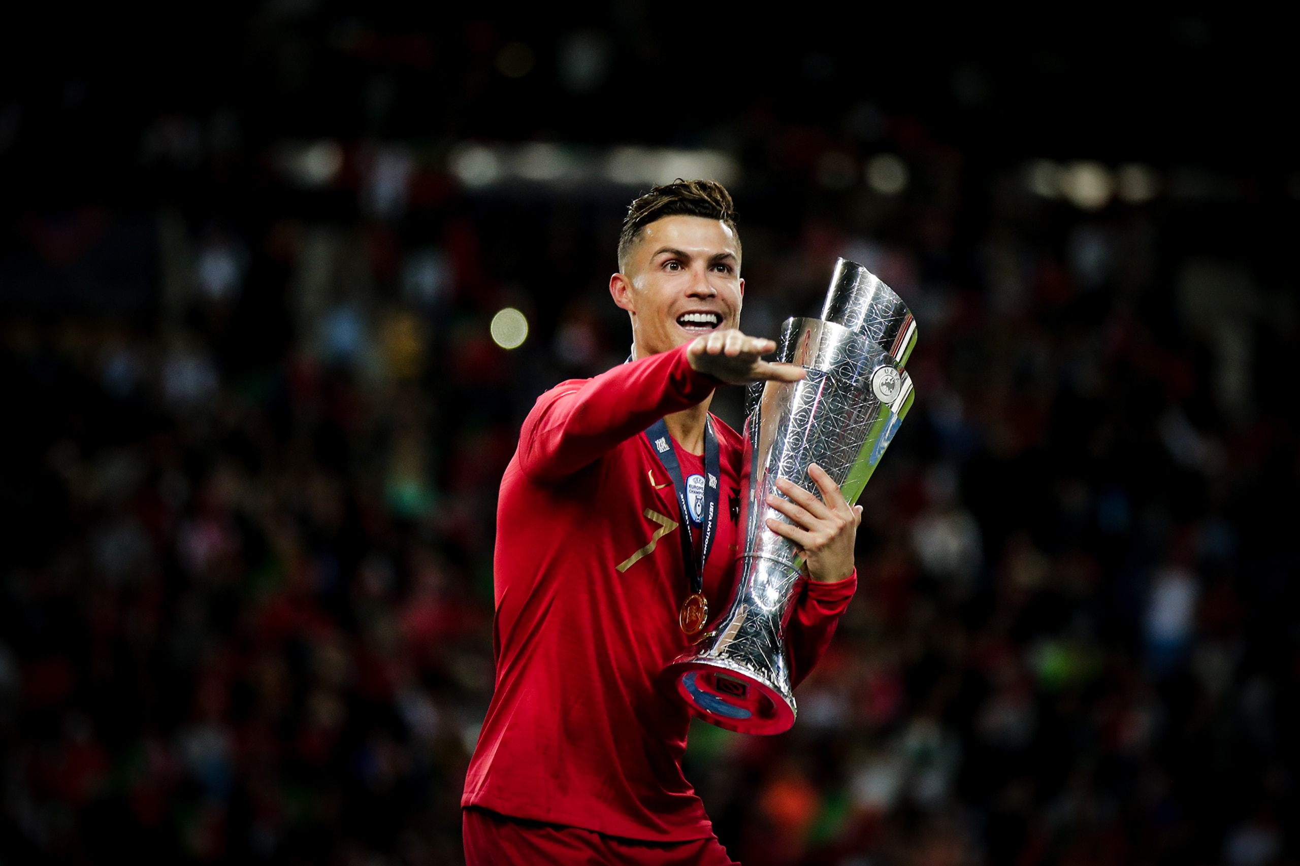 PORTO, PORTUGAL - JUNE 9: Cristiano Ronaldo of Portugal celebrates the victory with the trophy during the match between Portugal v Holland at the Estadio do Dragao on June 9, 2019 in Porto Portugal (Photo by Erwin Spek/Soccrates/Getty Images) PORTO, PORTUGAL - JUNE 9: Cristiano Ronaldo of Portugal celebrates the victory with the trophy during the match between Portugal v Holland at the Estadio do Dragao on June 9, 2019 in Porto Portugal (Photo by Erwin Spek/Soccrates/Getty Images)