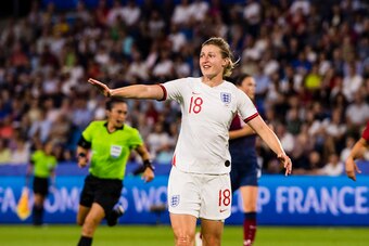 LE HAVRE, FRANCE - JUNE 27: Ellen White of England gestures during the 2019 FIFA Women's World Cup France Quarter Final match between Norway and England at  on June 27, 2019 in Le Havre, France. (Photo by Marcio Machado/Getty Images)