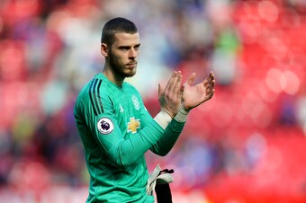 MANCHESTER, ENGLAND - MAY 12: David de Gea of Manchester United waves to the supporters after the Premier League match between Manchester United and Cardiff City at Old Trafford on May 12, 2019 in Manchester, United Kingdom. (Photo by James Baylis - AMA/G