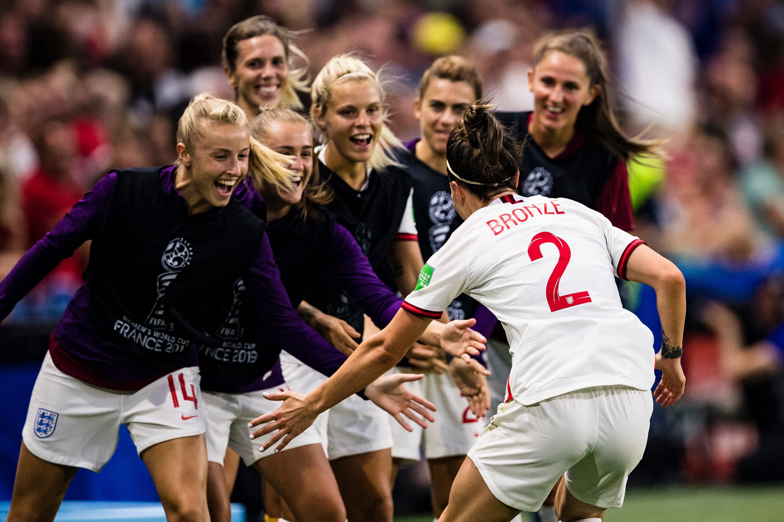 LE HAVRE, FRANCE - JUNE 27: Lucy Bronze of England (R) celebrating her goal with her teammates during the 2019 FIFA Women's World Cup France Quarter Final match between Norway and England at  on June 27, 2019 in Le Havre, France. (Photo by Marcio Machado/